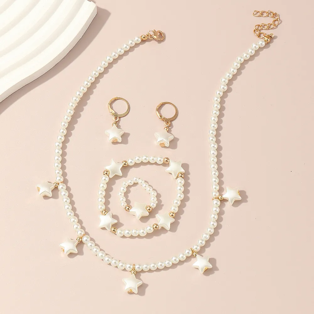 Kids Pearl jewelry set, including necklace, bracelet, ring, earrings for Girl 
Kids Pearl jewelry set, including necklace, bracelet, ring, earrings for Girl