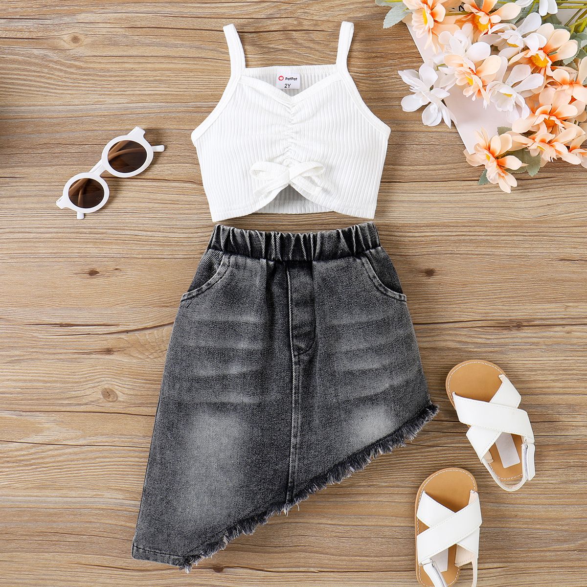 

2pcs Toddler Girl Ruched Rib-knit Cami Top and Asymmetrical Raw Hem Denim Skirt Set