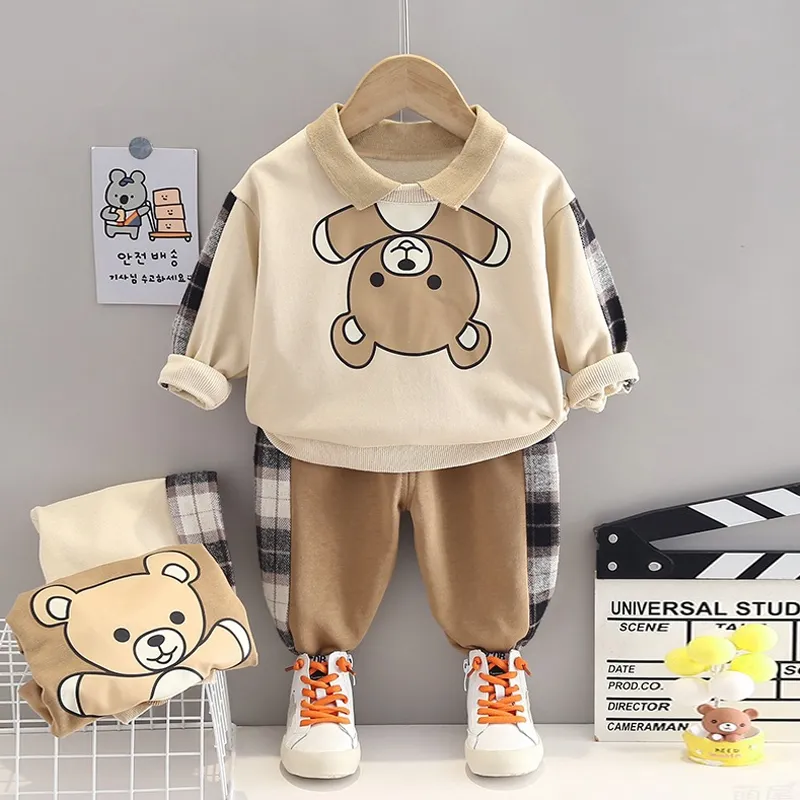 

2pcs Toddler Boy Playful Bear Print Polo Sweatshirt and Plaid Splice Pants Set