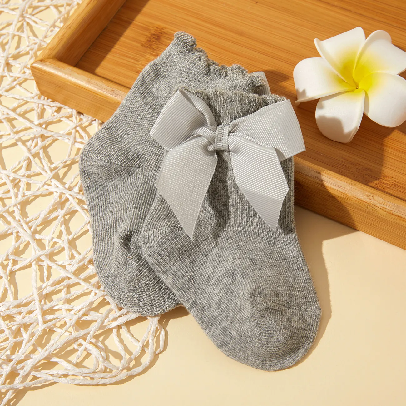 Baby / Toddler/ Kid Bowknot Decor Solid Color Socks
Baby / Toddler/ Kid Bowknot Decor Solid Color Socks