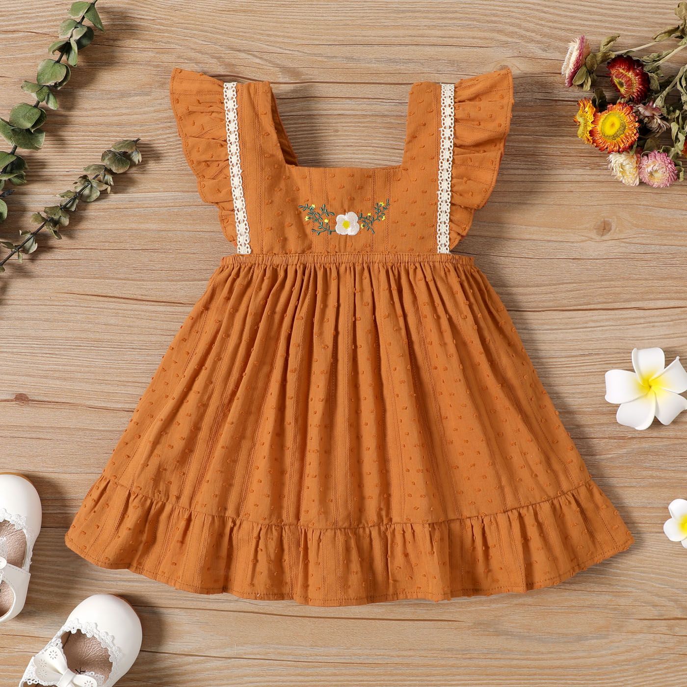 100% Cotton Baby Girl Floral Embroidered Solid Swiss Dot Ruffle Trim Sleeveless Dress
100% Cotton Baby Girl Floral Embroidered Solid Swiss Dot Ruffle Trim Sleeveless Dress