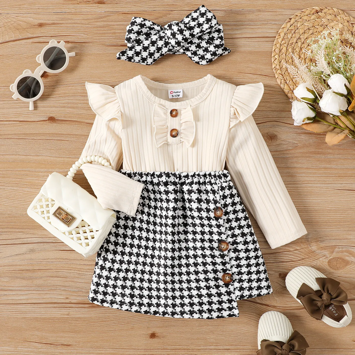 

2pcs Baby Girl Solid Rib Knit Ruffle Trim Long-sleeve Spliced Houndstooth Asymmetric Hem Button Dress with Headband Set