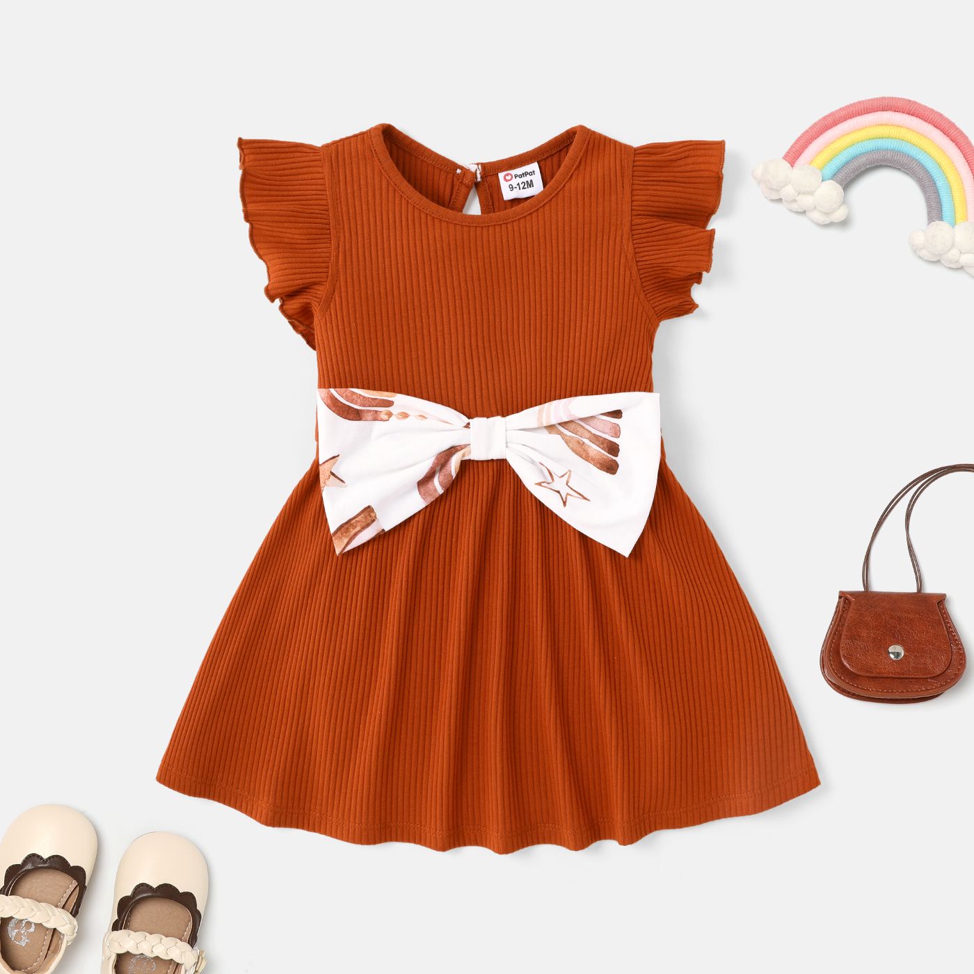 Baby Girl Cotton Ribbed Bow Front Allover Rainbow & Star Print Flutter-sleeve Naia™ Dress
Baby Girl Cotton Ribbed Bow Front Allover Rainbow & Star Print Flutter-sleeve Naia™ Dress