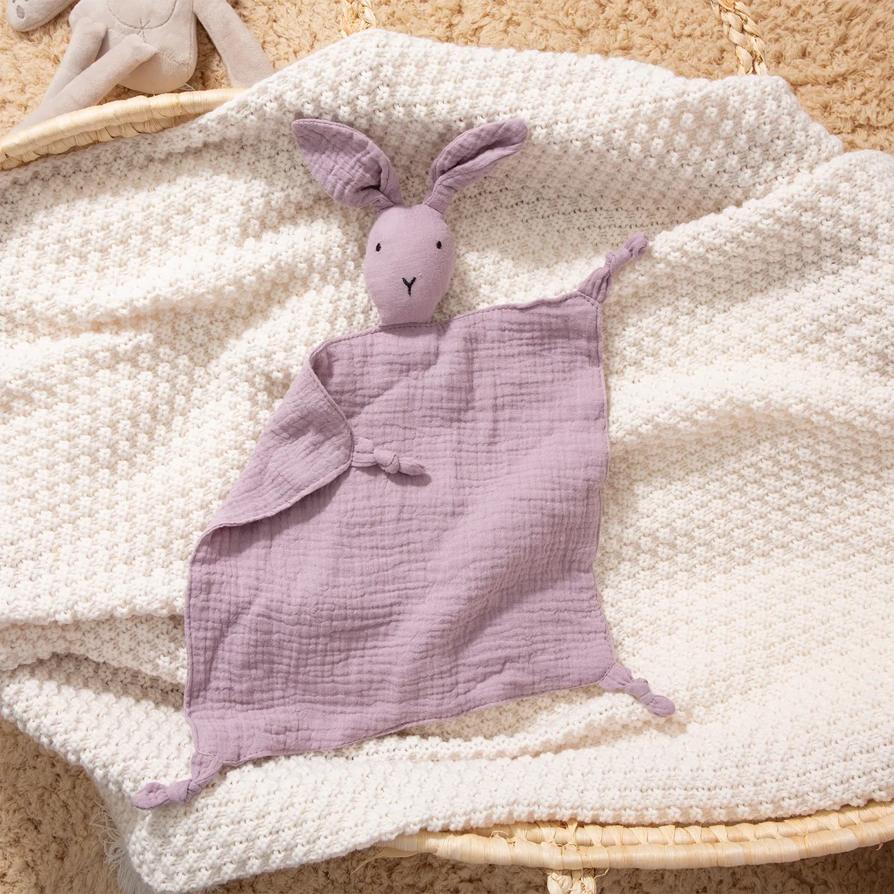Rabbit Muslin Cotton Double-Layered Baby Drool Bib
Rabbit Muslin Cotton Double-Layered Baby Drool Bib