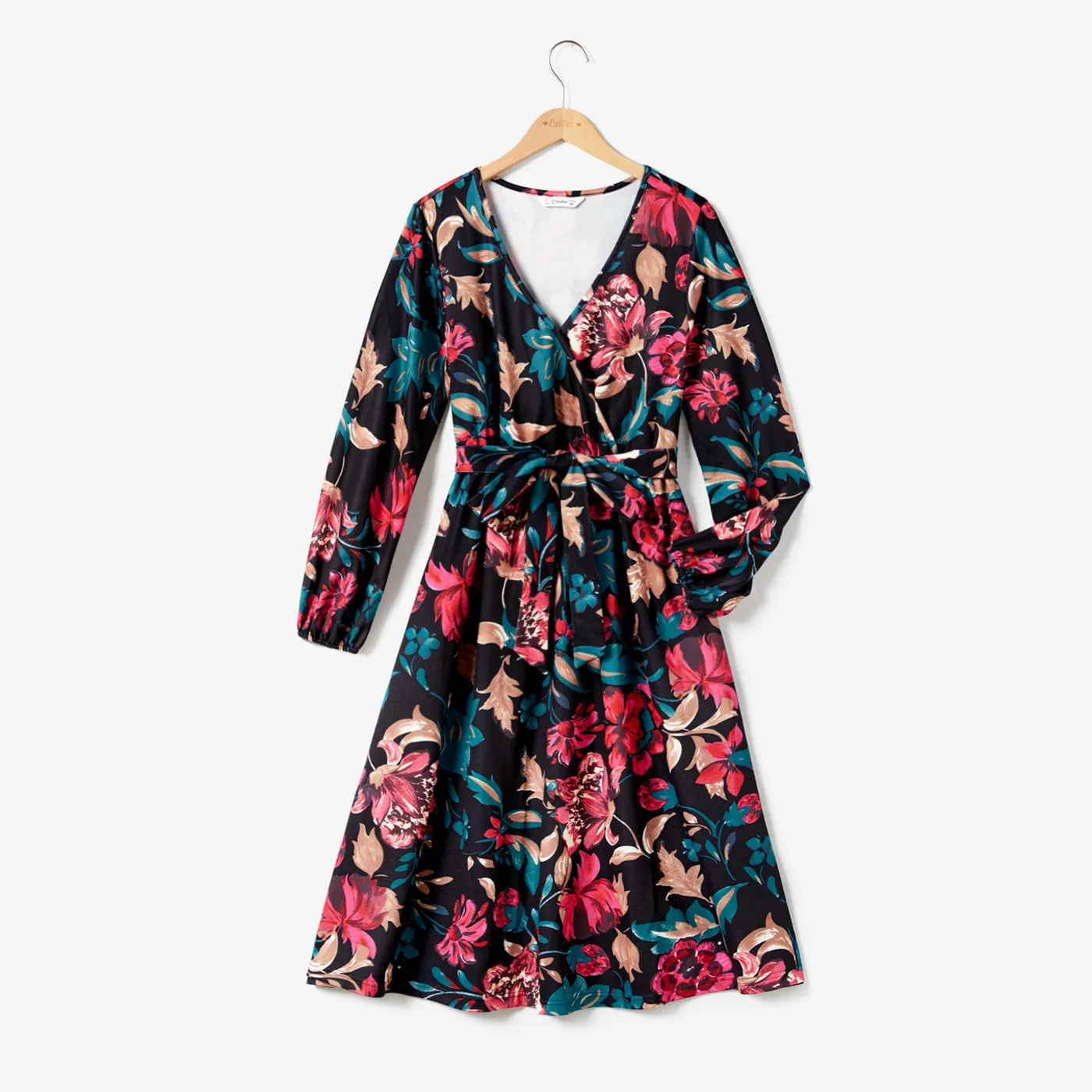 

All Over Floral Print Cross Wrap V Neck Belted Long-sleeve Dress for Mom and Me