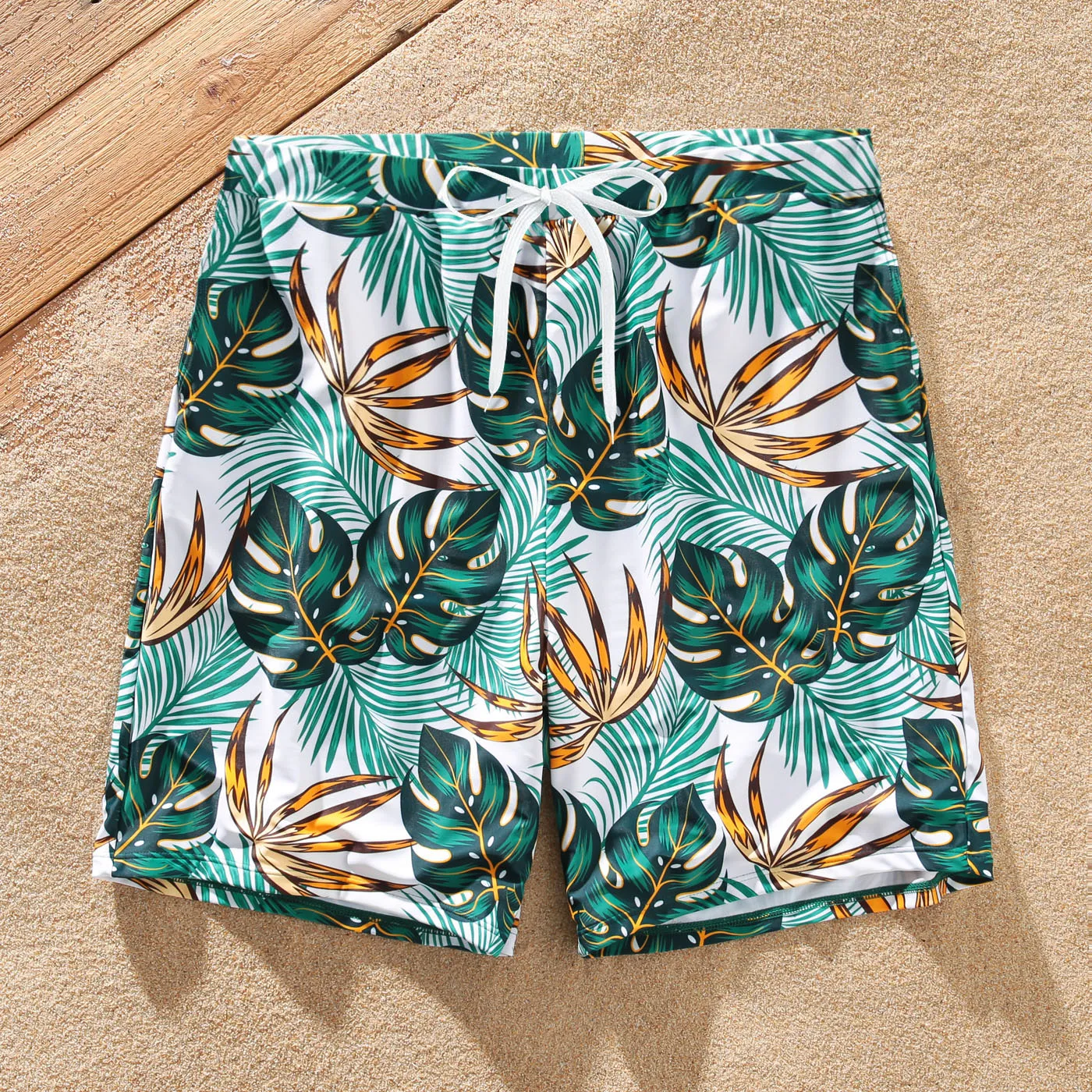 

Family Matching Allover Plants Print Swim Trunks Shorts and V Neck Spaghetti Strap Splicing One-Piece Swimsuit
