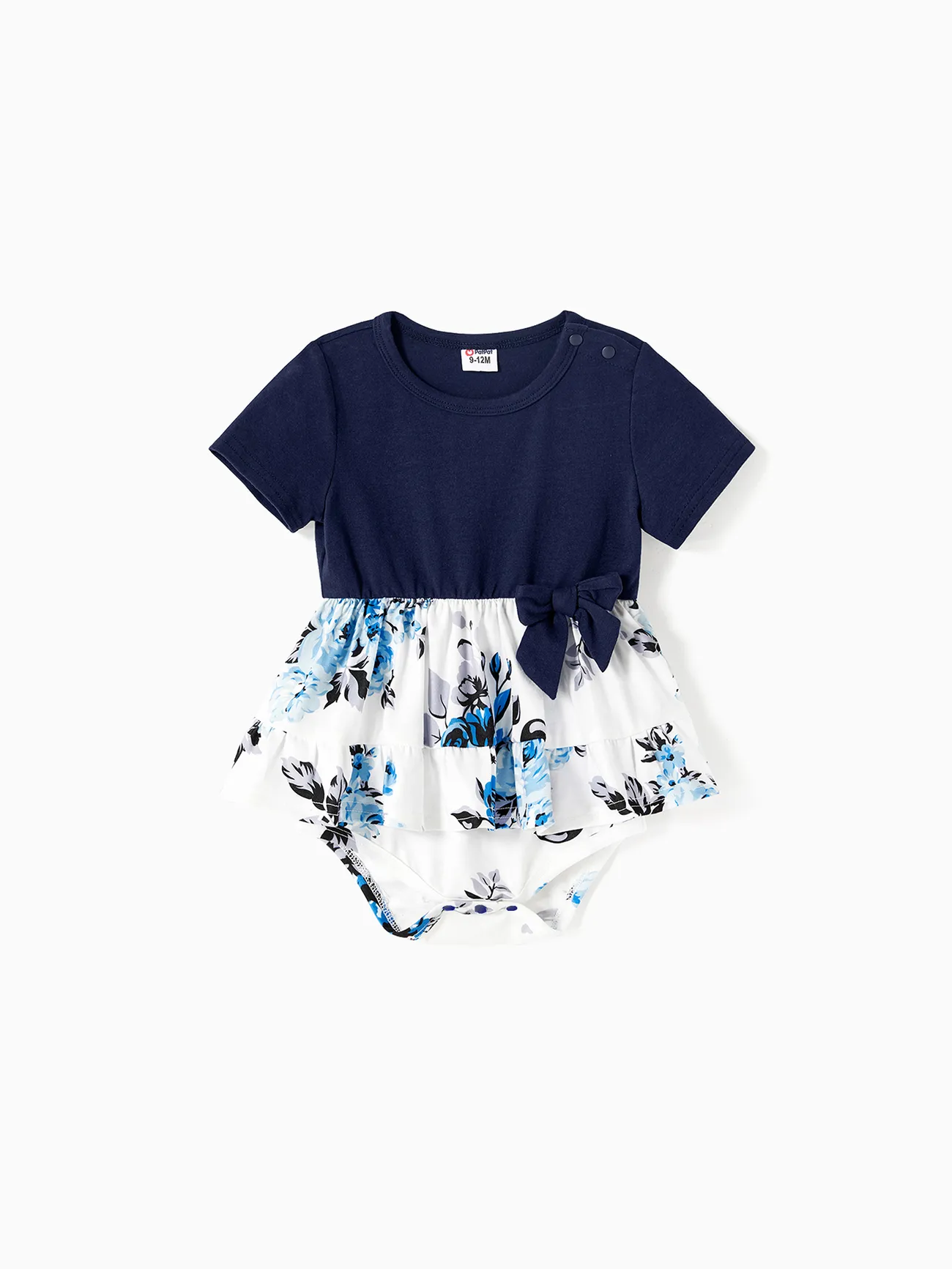 Family Matching 95% Cotton Dark Blue Short-sleeve T-shirts and Floral Print Spliced Dresses Sets
Family Matching 95% Cotton Dark Blue Short-sleeve T-shirts and Floral Print Spliced Dresses Sets