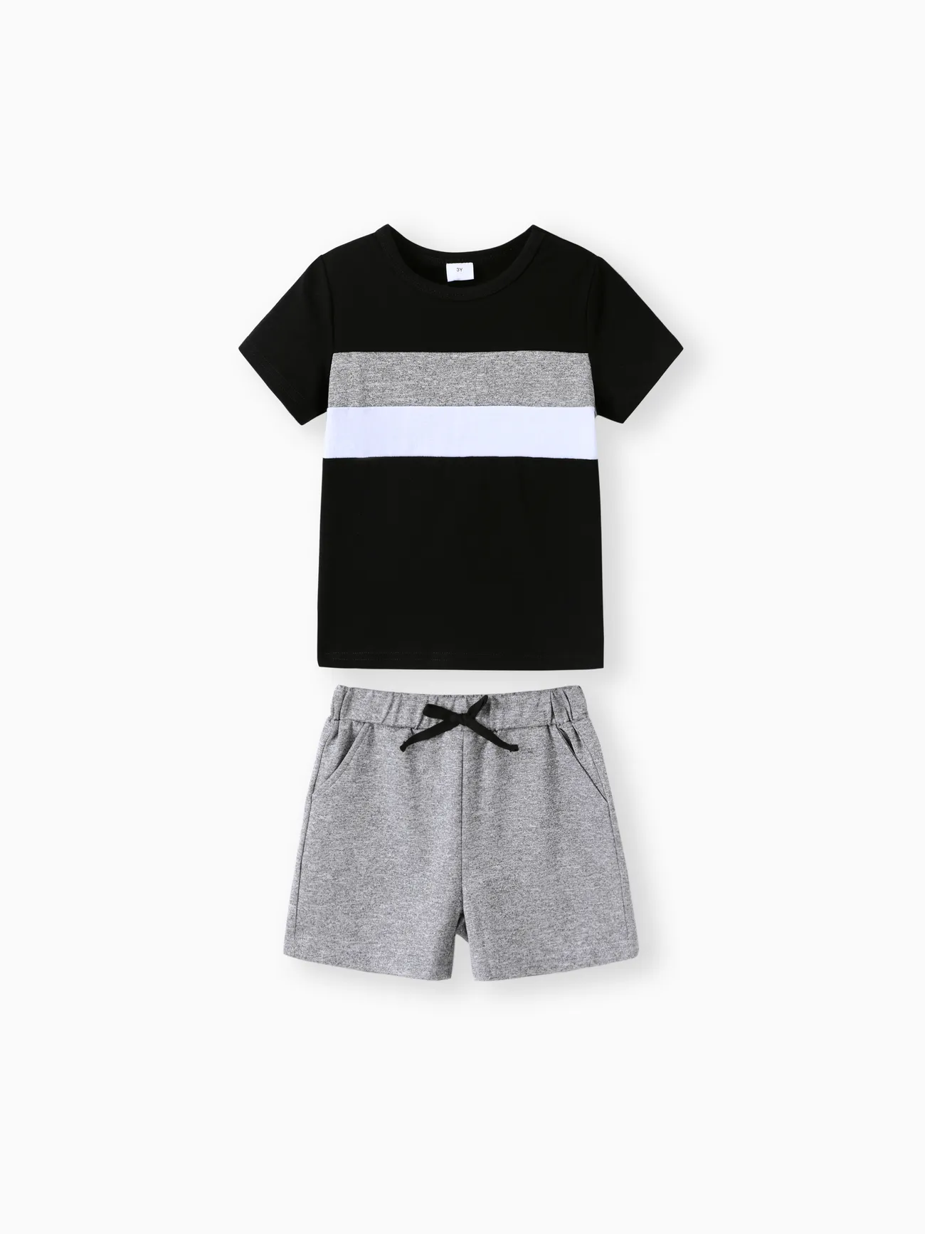 2pcs Toddler Boy Trendy Colorblock Short-sleeve Tee and Elasticized Shorts Set
2pcs Toddler Boy Trendy Colorblock Short-sleeve Tee and Elasticized Shorts Set