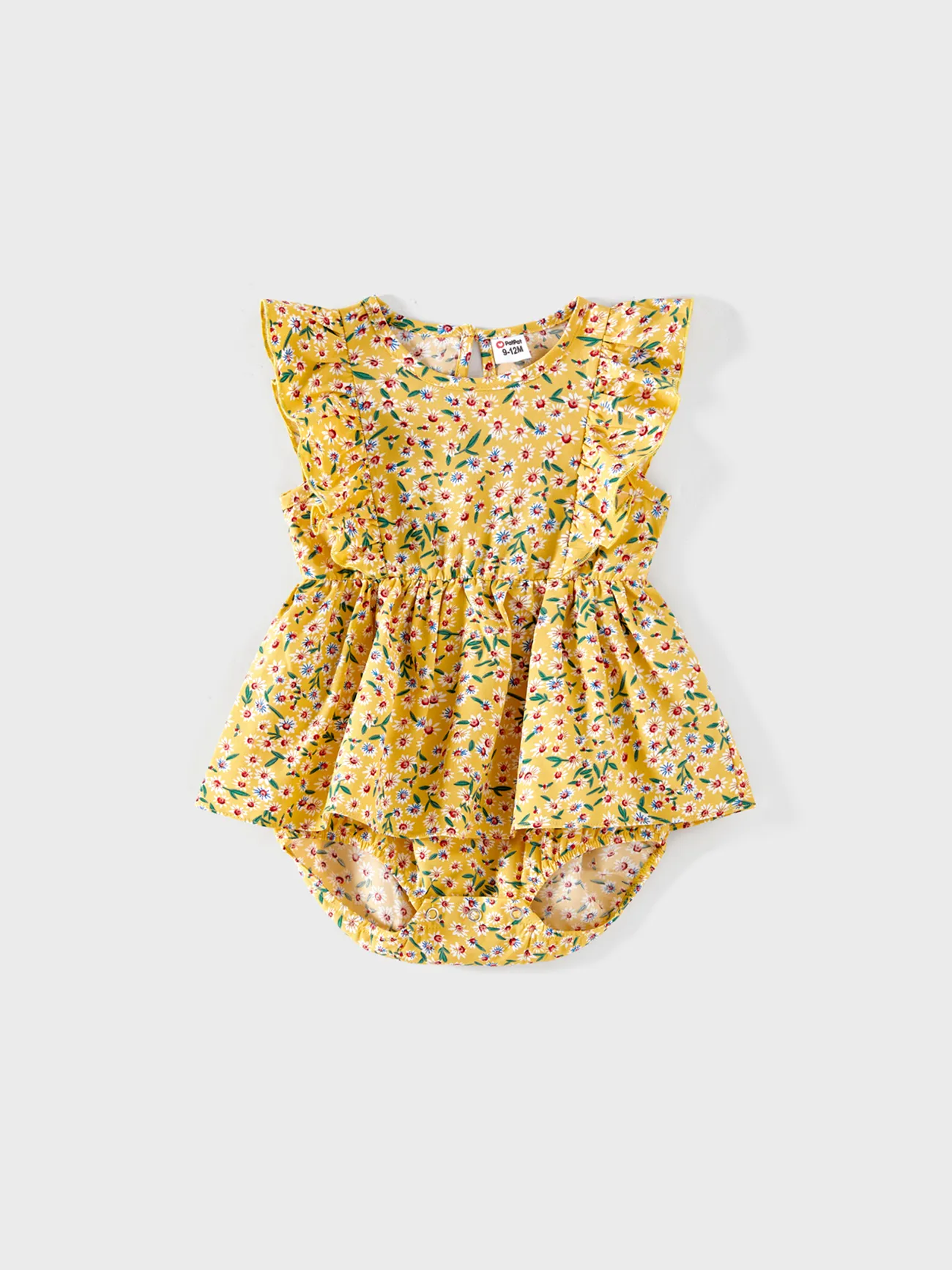Family Matching Allover Floral Print Surplice Neck Short-sleeve Ruffled Dresses and Colorblock Tee Sets
Family Matching Allover Floral Print Surplice Neck Short-sleeve Ruffled Dresses and Colorblock Tee Sets