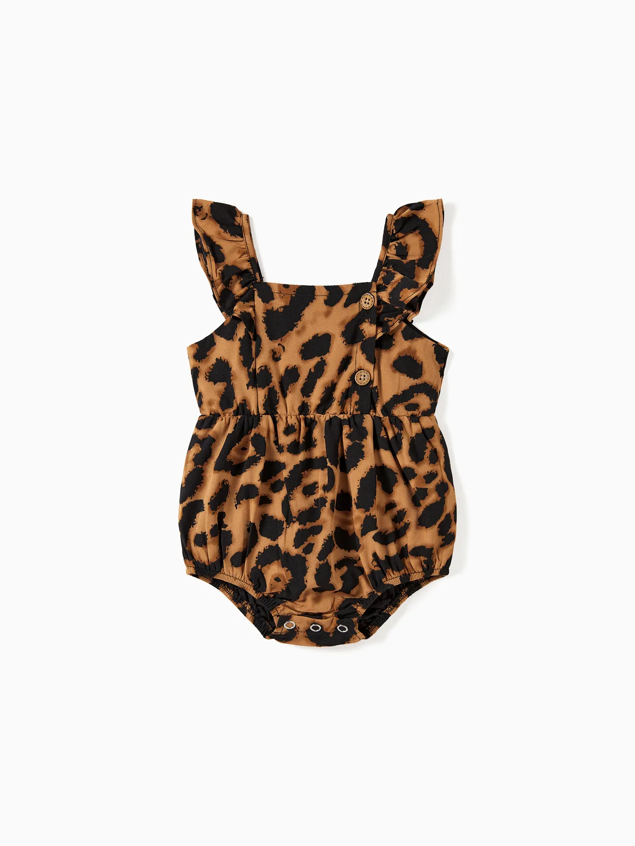 Family Matching Black Tee and Leopard Print High Neck Halter Tie Back Dress Sets
Family Matching Black Tee and Leopard Print High Neck Halter Tie Back Dress Sets