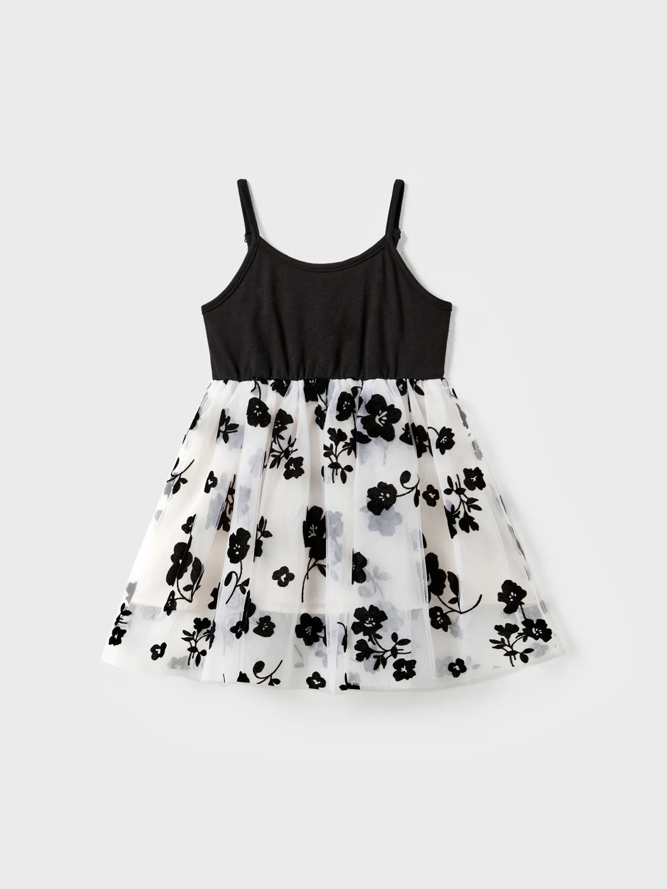 Family Matching Color Block Stripe Polo Shirt and Cami Spliced Tulle Dress with flocking Flower Pattern Sets
Family Matching Color Block Stripe Polo Shirt and Cami Spliced Tulle Dress with flocking Flower Pattern Sets