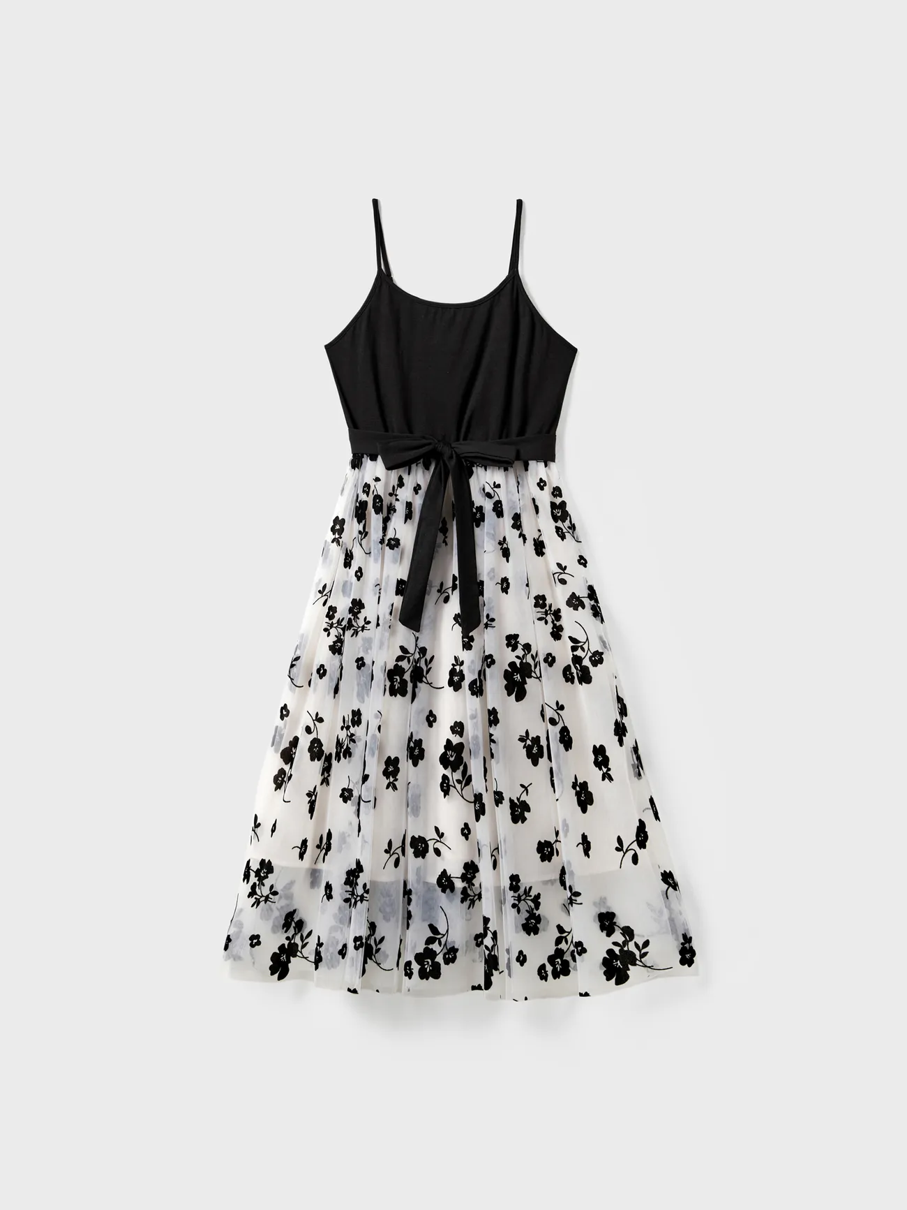 Family Matching Color Block Stripe Polo Shirt and Cami Spliced Tulle Dress with flocking Flower Pattern Sets
Family Matching Color Block Stripe Polo Shirt and Cami Spliced Tulle Dress with flocking Flower Pattern Sets