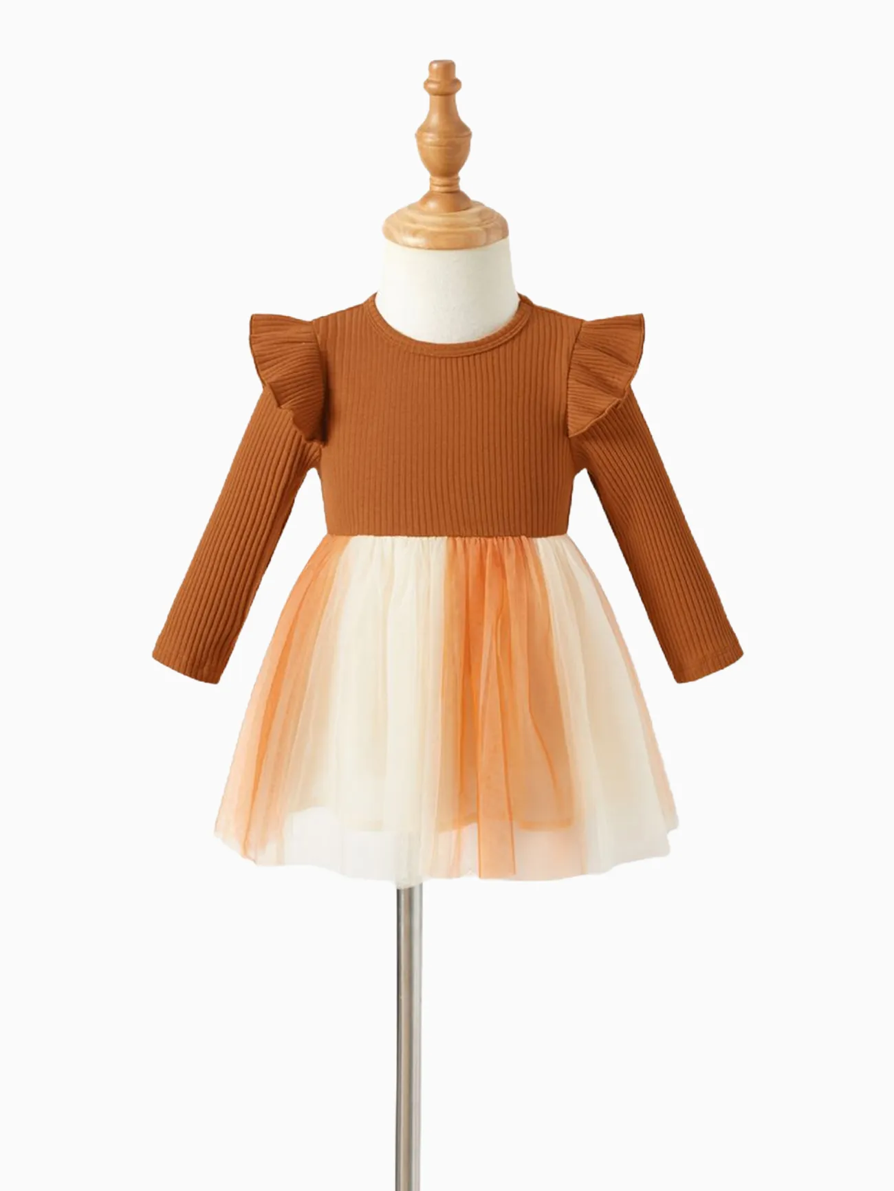 Family Matching Belted Long Sleeve Mesh Dresses and Color-Block Long Sleeve Sweater Sets
Family Matching Belted Long Sleeve Mesh Dresses and Color-Block Long Sleeve Sweater Sets