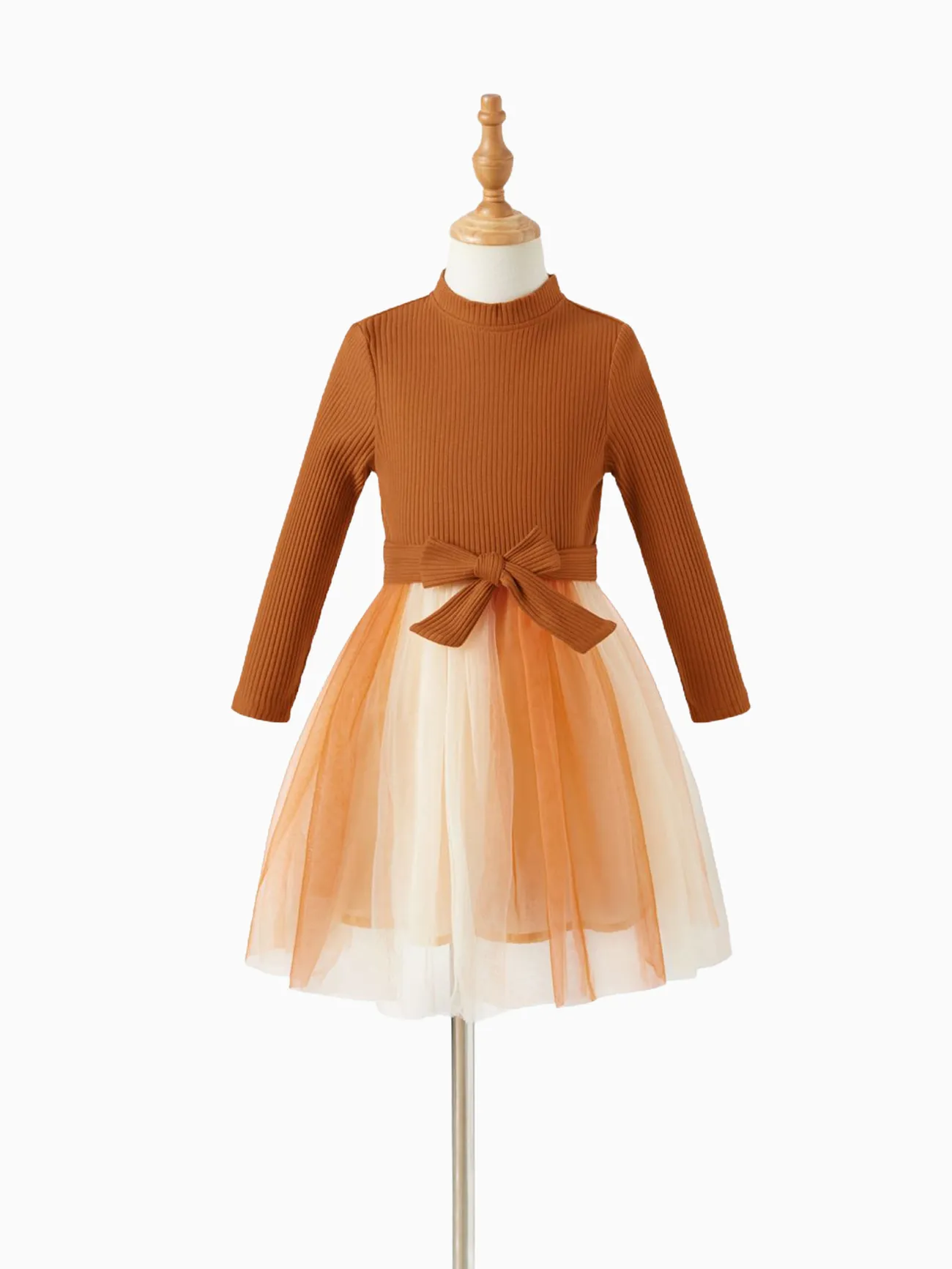 Family Matching Belted Long Sleeve Mesh Dresses and Color-Block Long Sleeve Sweater Sets
Family Matching Belted Long Sleeve Mesh Dresses and Color-Block Long Sleeve Sweater Sets