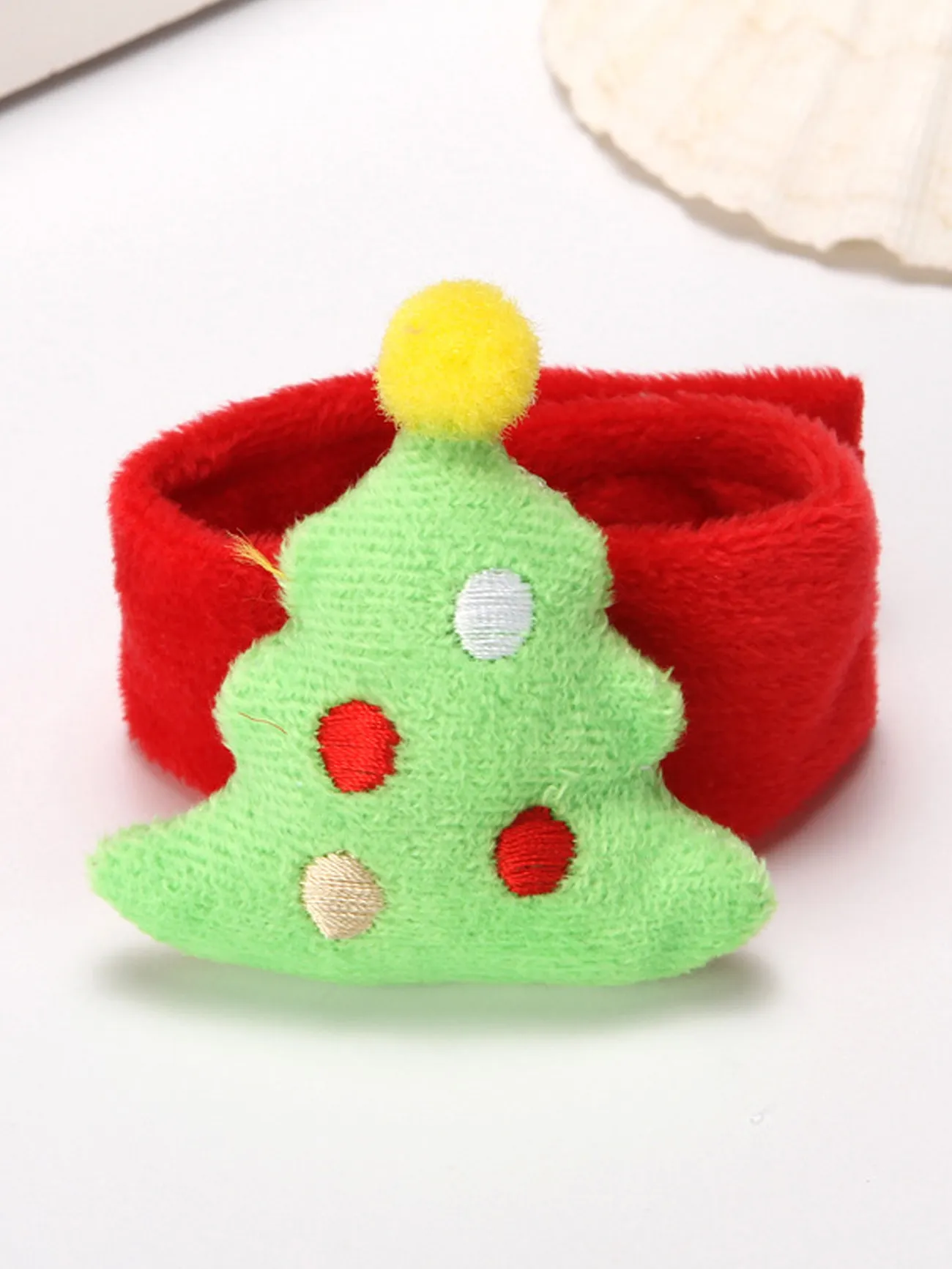 Christmas decorative bracelet cute little gift for children
Christmas decorative bracelet cute little gift for children