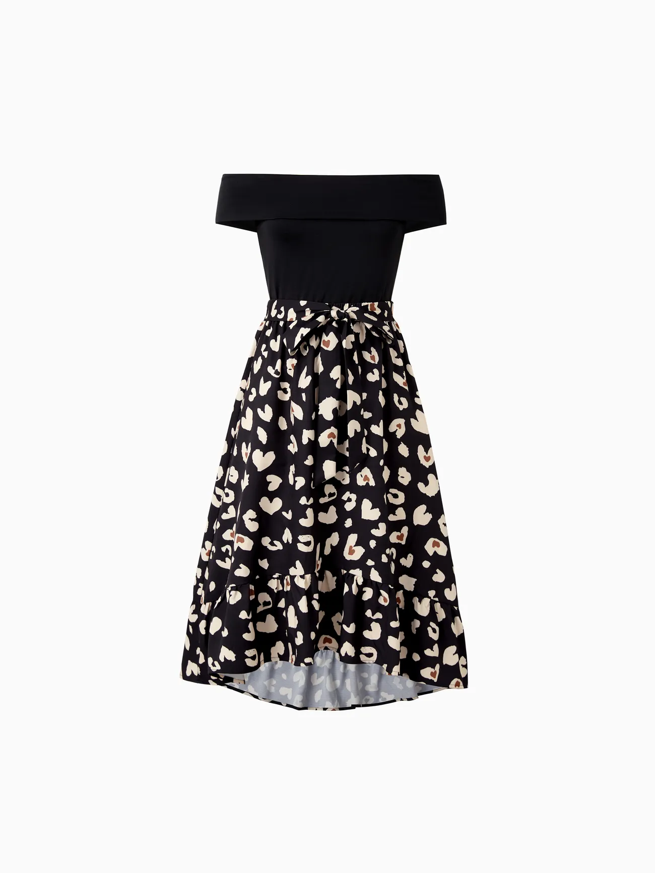 Family Matching Sets Colorblock Polo Short-sleeve Top or Heart Print Off-Shoulder Co-ord
Family Matching Sets Colorblock Polo Short-sleeve Top or Heart Print Off-Shoulder Co-ord