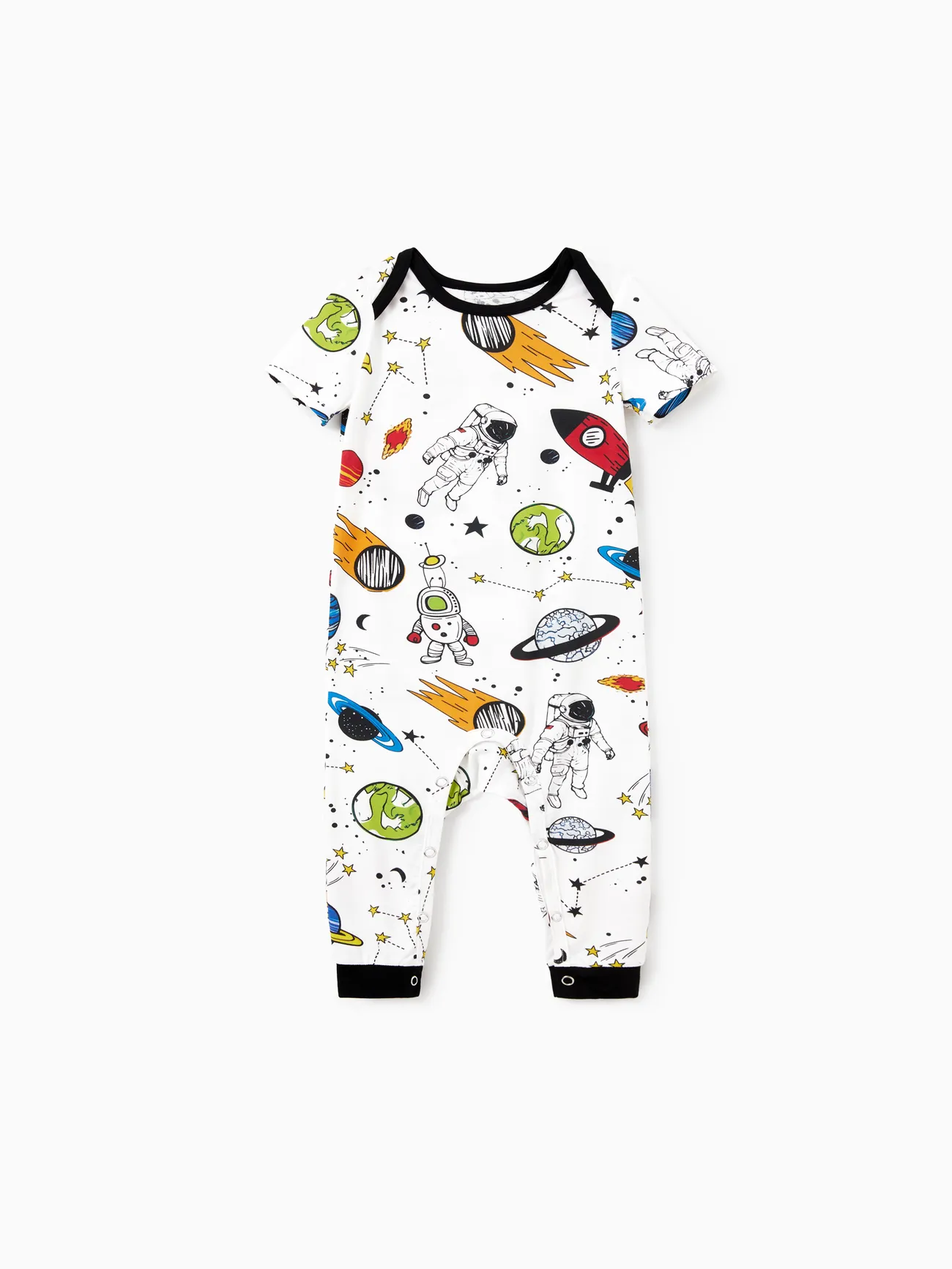 Bamboo Family Pajamas Space Theme Print Short-sleeve Matching Pajama set ( Snug-Fitting for Children )
Bamboo Family Pajamas Space Theme Print Short-sleeve Matching Pajama set ( Snug-Fitting for Children )