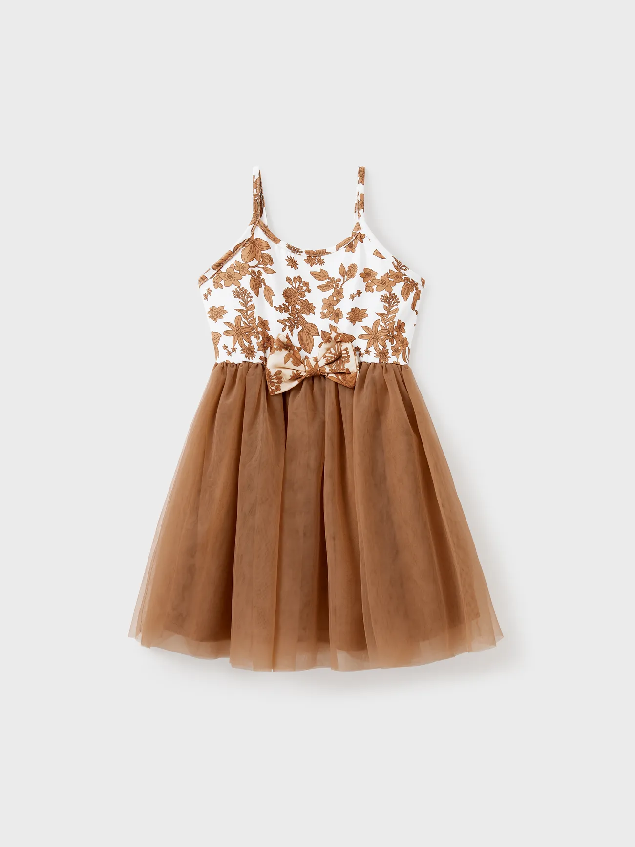 Family Matching Colorblock Cotton Tee or Flora Print Strap Body-con Dress or Mesh Splicing Dress
Family Matching Colorblock Cotton Tee or Flora Print Strap Body-con Dress or Mesh Splicing Dress