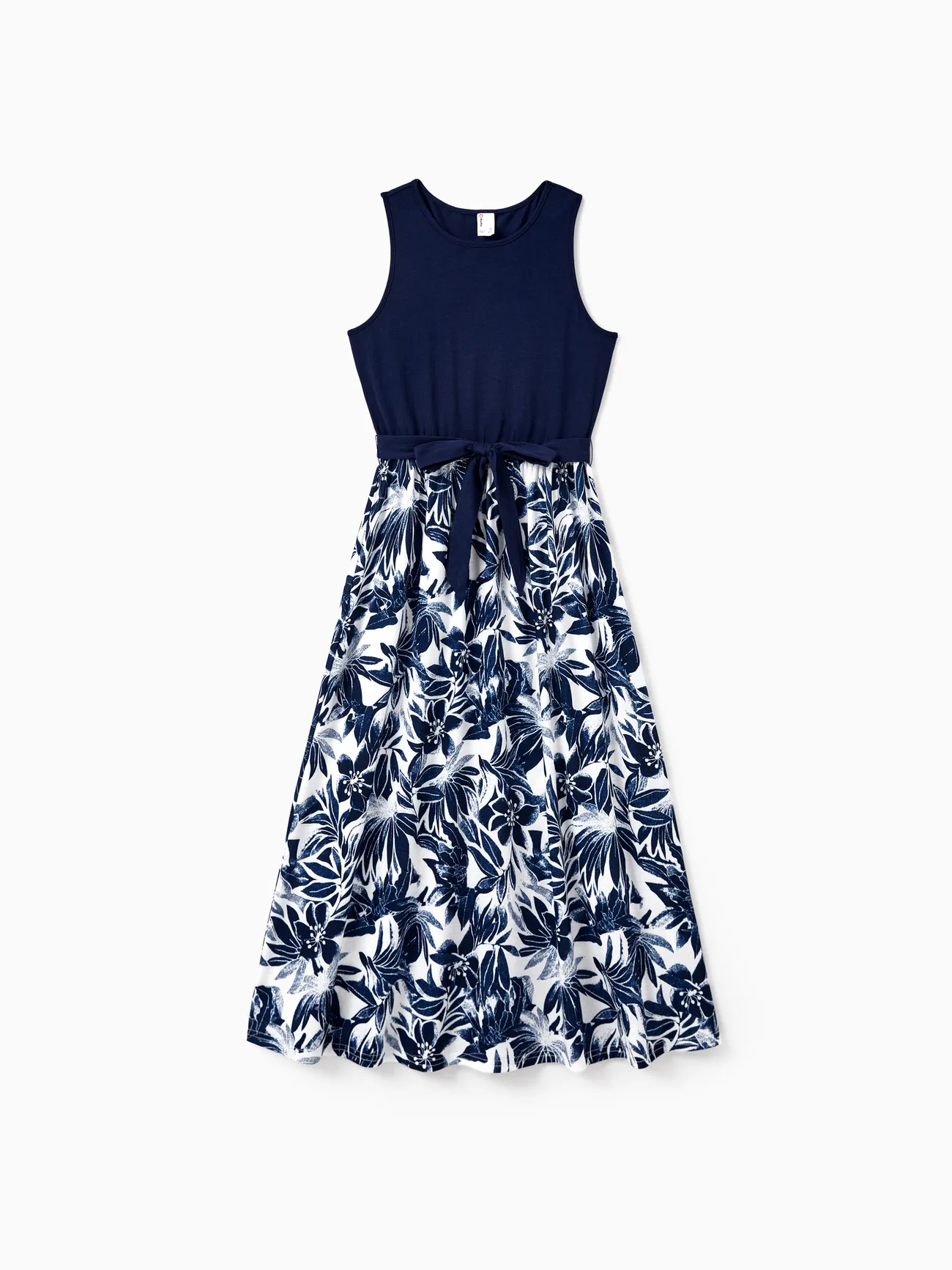 Family Matching Cotton Tee Flora Print Splicing Shirt or Tank Dress
Family Matching Cotton Tee Flora Print Splicing Shirt or Tank Dress