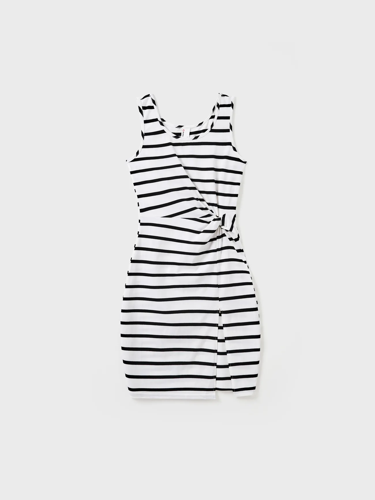 Family Matching Cotton Set Black and White Stripe T-shirt or Strap Bodycon Dress 
Family Matching Cotton Set Black and White Stripe T-shirt or Strap Bodycon Dress
