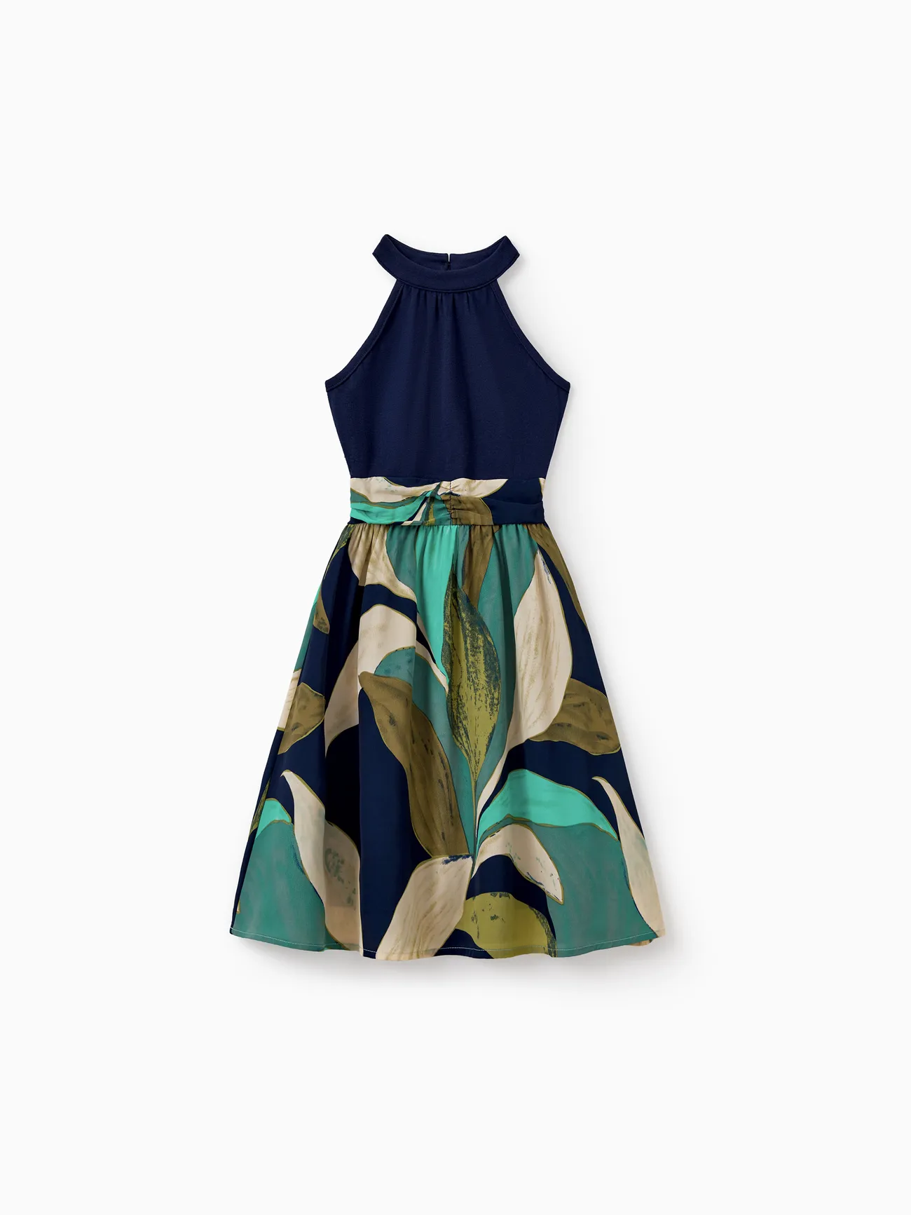 Family Matching Outfits Elegant Navy Blue & Green Leaf Print Dress or Colorblock Casual T-Shirt
Family Matching Outfits Elegant Navy Blue & Green Leaf Print Dress or Colorblock Casual T-Shirt