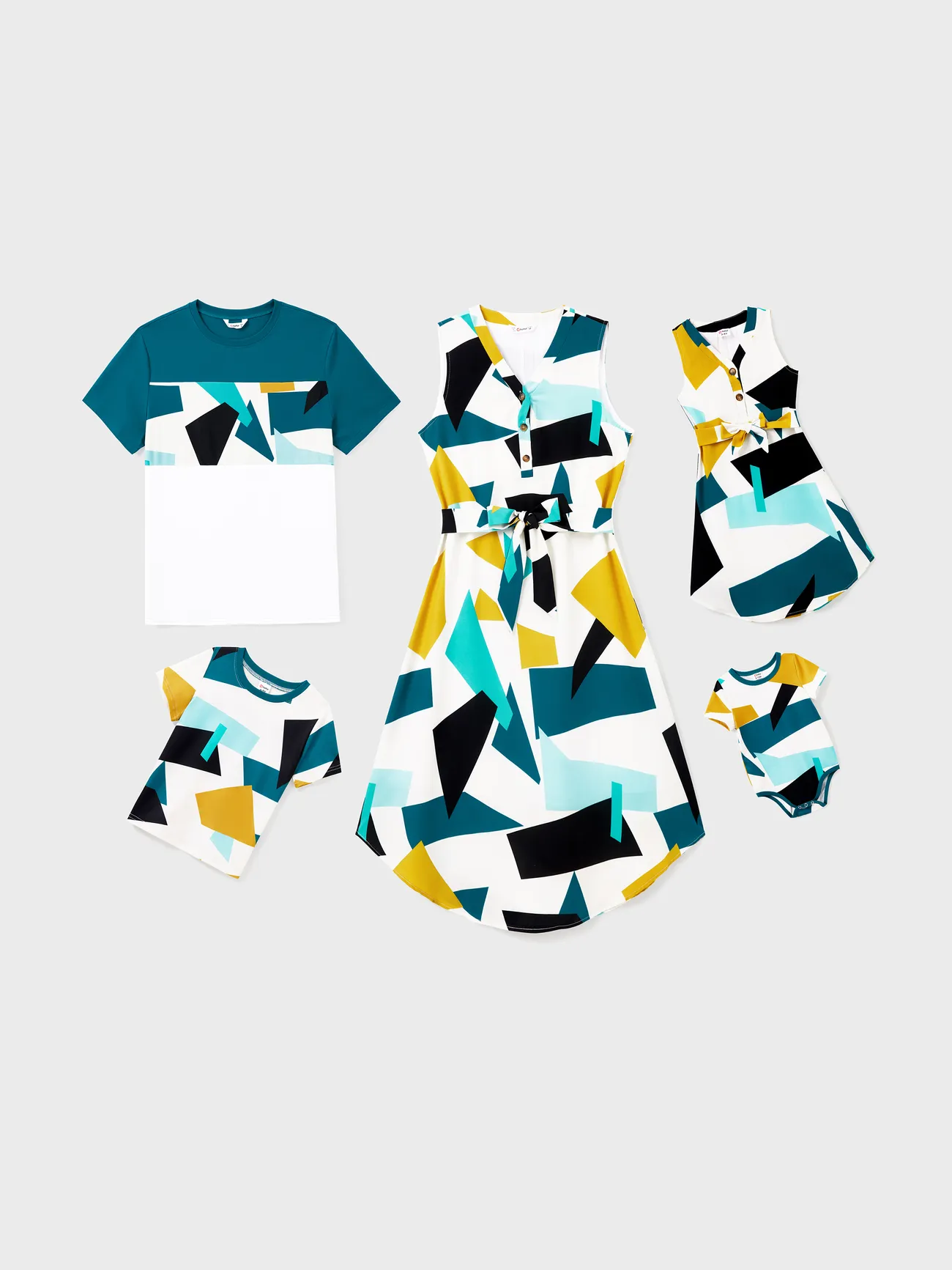 Family Matching Sets Color Block Tee or Geometric Pattern V-Neck Button Sleeveless Belted Dress
Family Matching Sets Color Block Tee or Geometric Pattern V-Neck Button Sleeveless Belted Dress