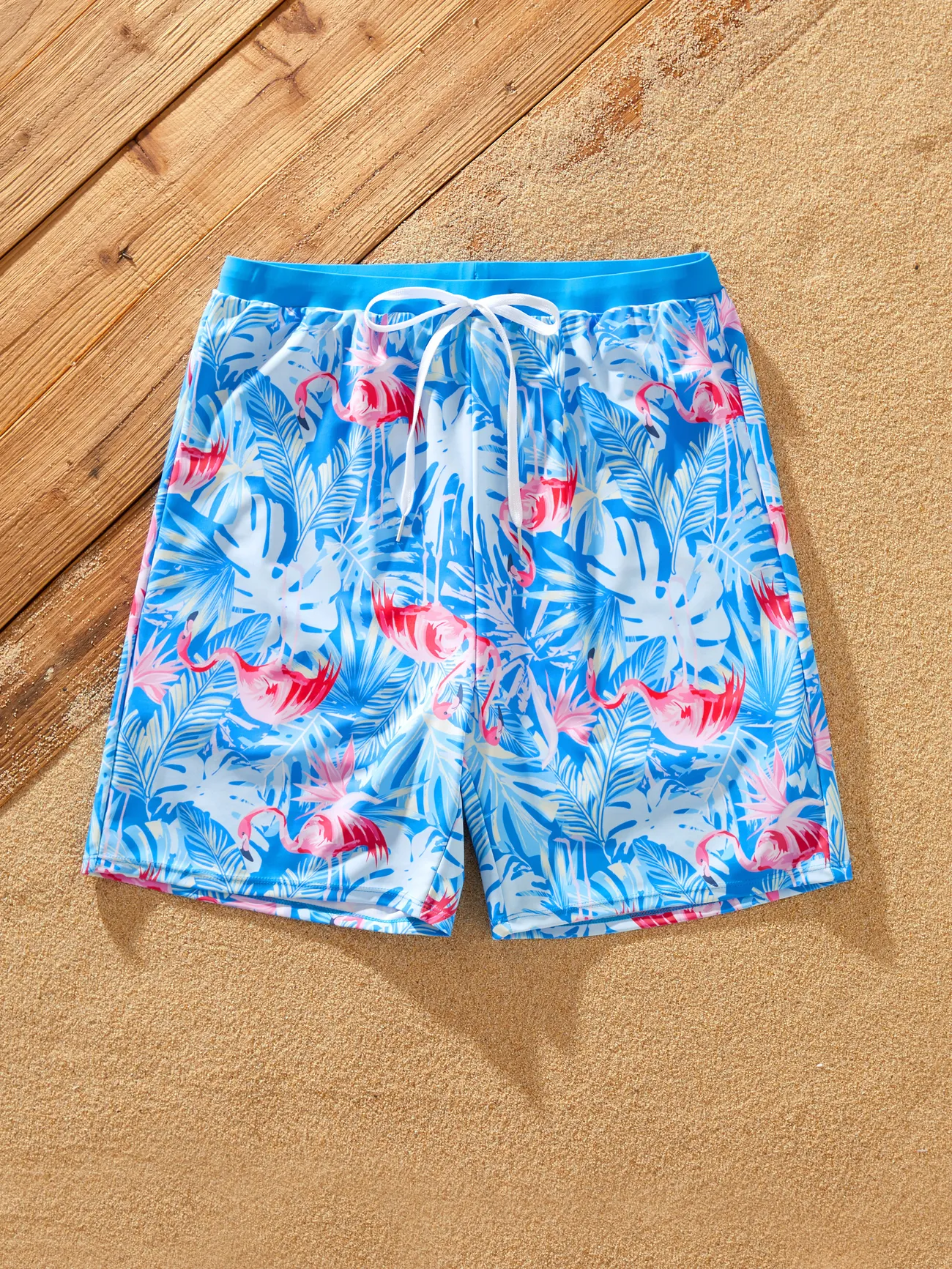Matching Family Blue Swimsuit Flamingo Print Swim Trunks or Elasticized Mesh Splicing One piece Swimwear
Matching Family Blue Swimsuit Flamingo Print Swim Trunks or Elasticized Mesh Splicing One piece Swimwear
