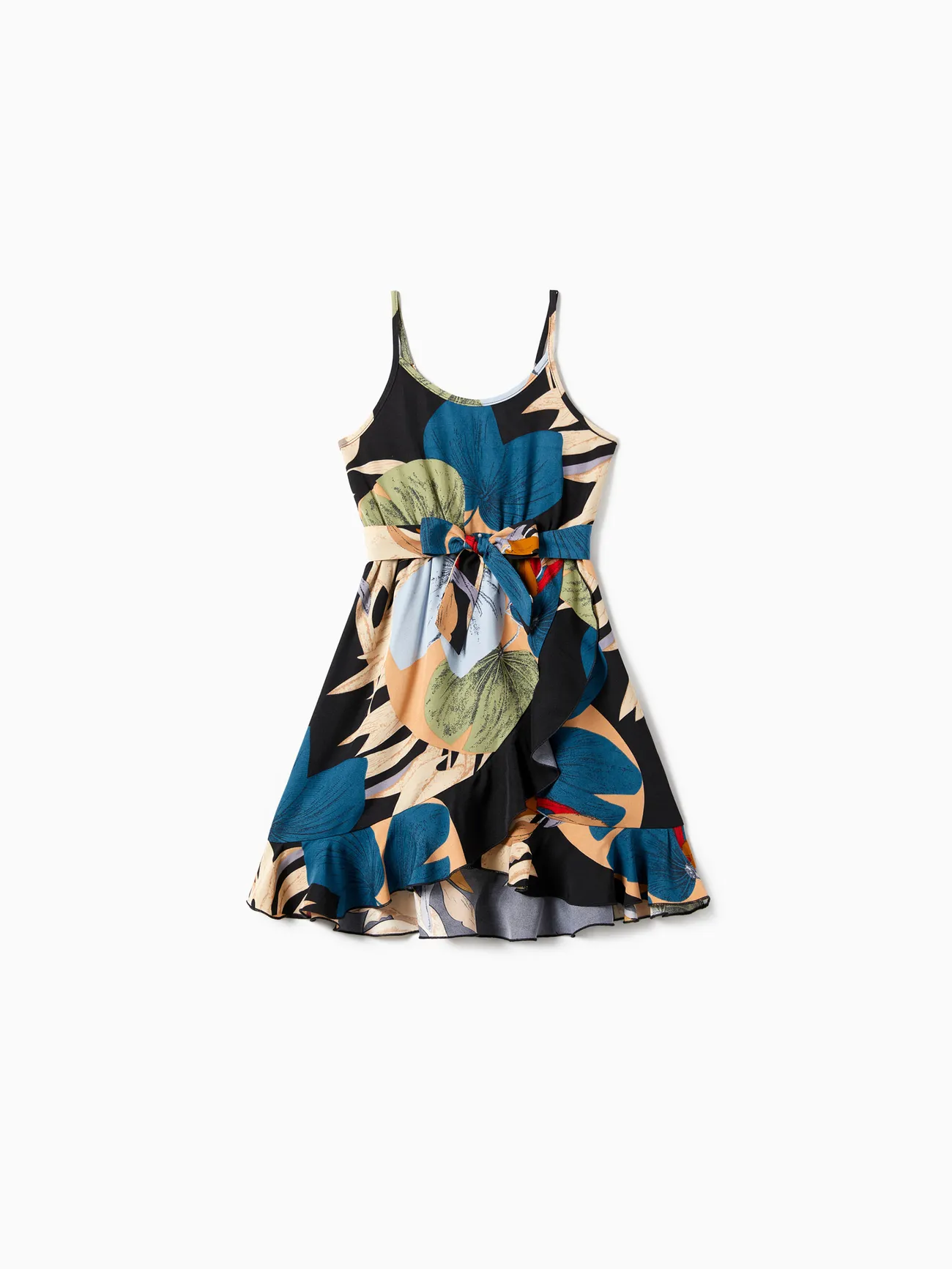 Family Matching Beach Shirt and Floral Chiffon Wrap Bottom Strap Dress Sets 
Family Matching Beach Shirt and Floral Chiffon Wrap Bottom Strap Dress Sets