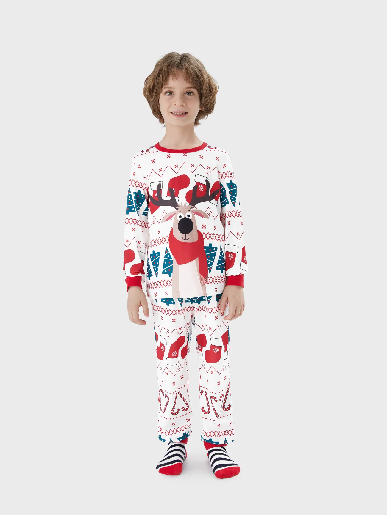 Christmas Family Matching Reindeer Big Graphic Allover Pattern Background Pajamas Sets with Pockets and Drawstring
Christmas Family Matching Reindeer Big Graphic Allover Pattern Background Pajamas Sets with Pockets and Drawstring