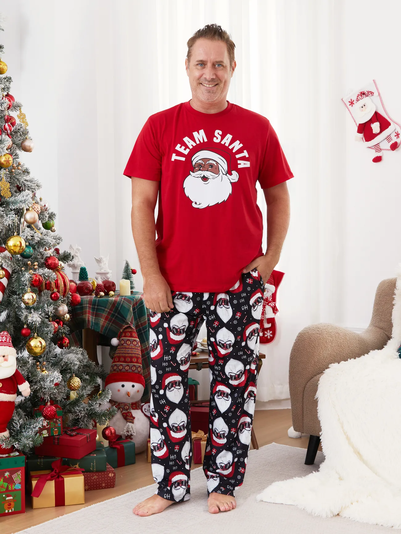 Christmas Pajamas Family Matching Cool Black Santa Claus Graphic Short Sleeves Pajamas Sets
Christmas Pajamas Family Matching Cool Black Santa Claus Graphic Short Sleeves Pajamas Sets
