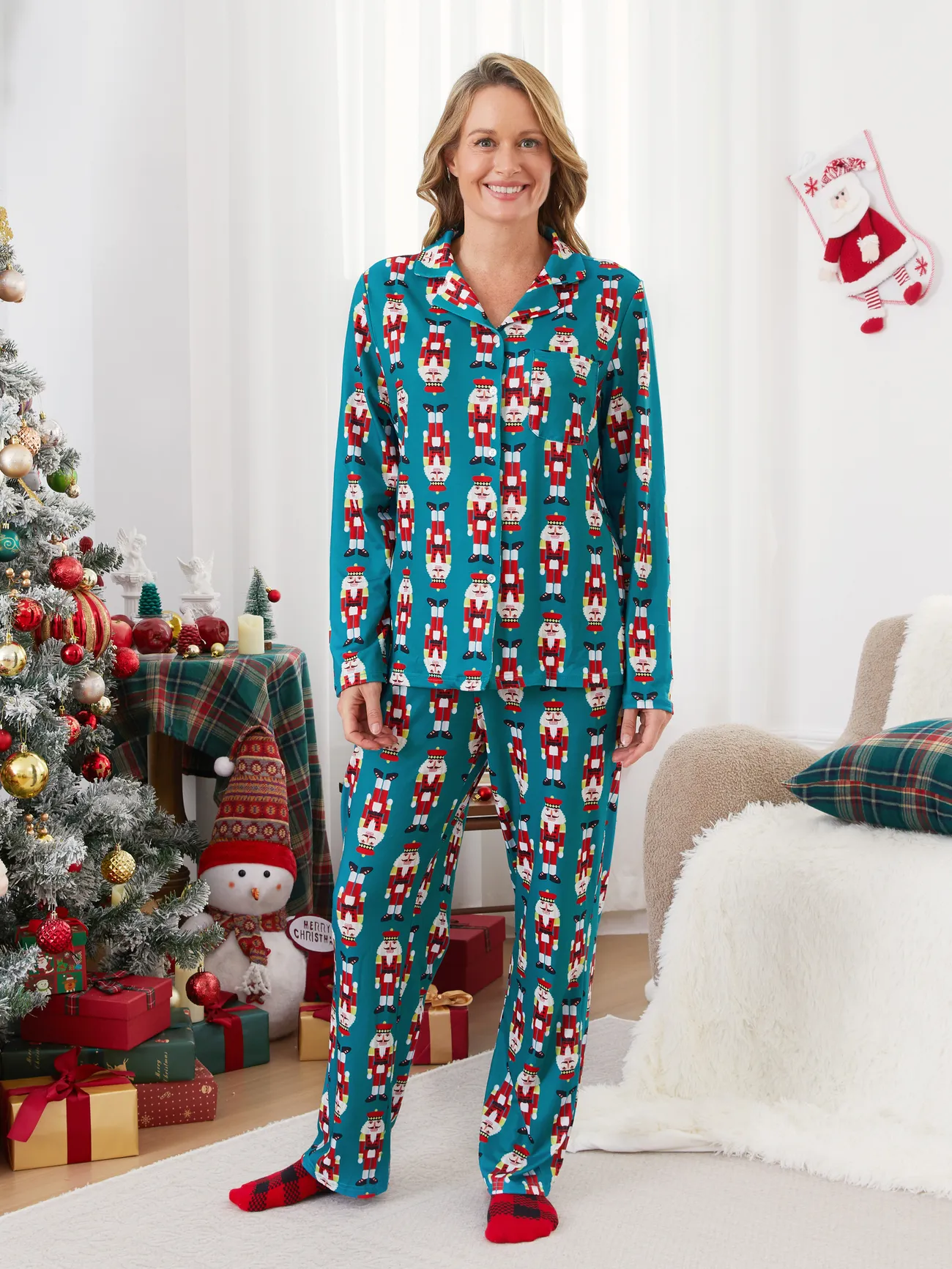Christmas Family Matching Allover Nutcracker Pattern Collared Pajamas Sets
Christmas Family Matching Allover Nutcracker Pattern Collared Pajamas Sets