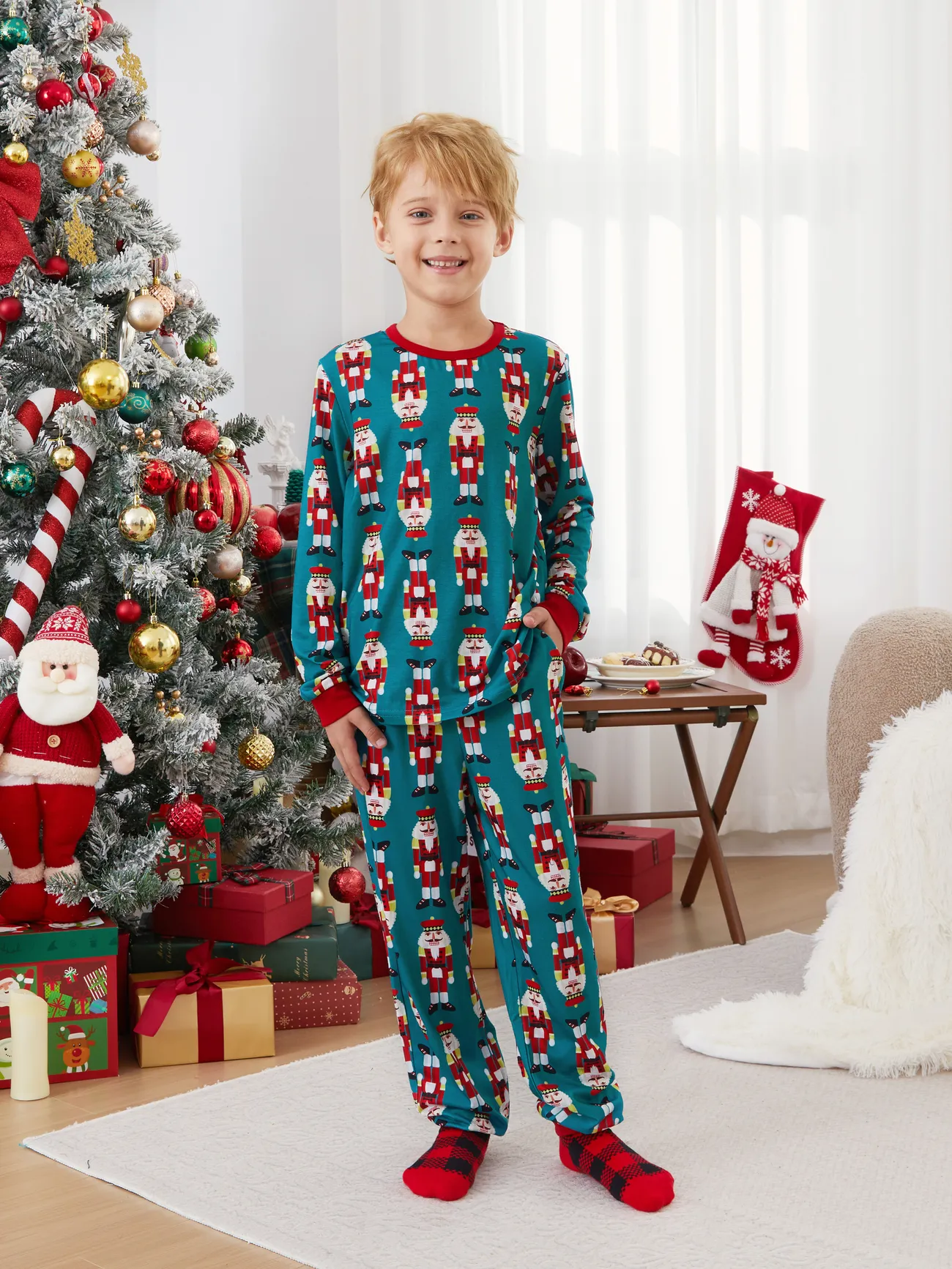 Christmas Family Matching Allover Nutcracker Pattern Collared Pajamas Sets
Christmas Family Matching Allover Nutcracker Pattern Collared Pajamas Sets