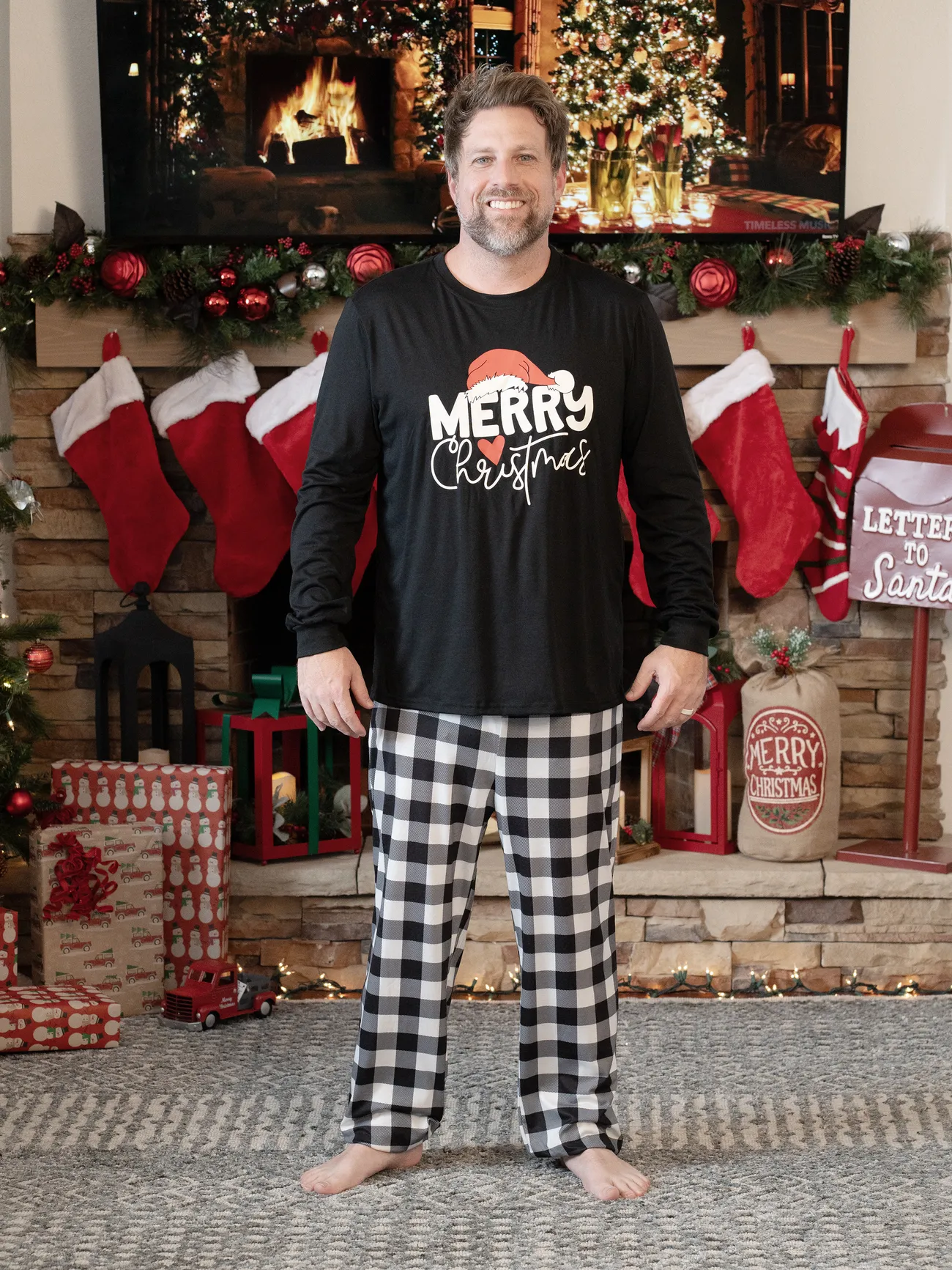 Christmas Family Matching Glow In The Dark Letters Print Long-sleeve Pajamas Sets
Christmas Family Matching Glow In The Dark Letters Print Long-sleeve Pajamas Sets