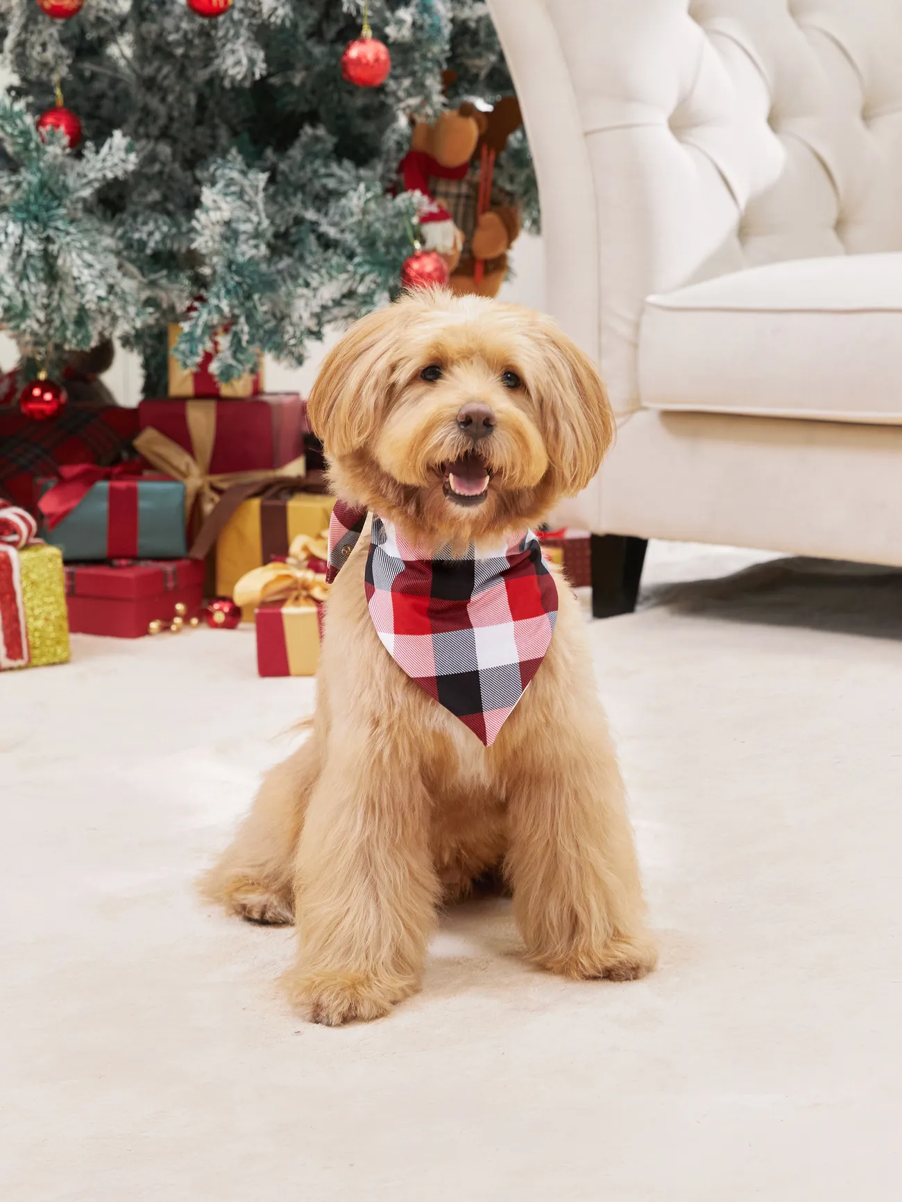 Christmas Movie Night Red Plaid Pajamas Raglan Sleeves Santa and Snowman Pattern
Christmas Movie Night Red Plaid Pajamas Raglan Sleeves Santa and Snowman Pattern