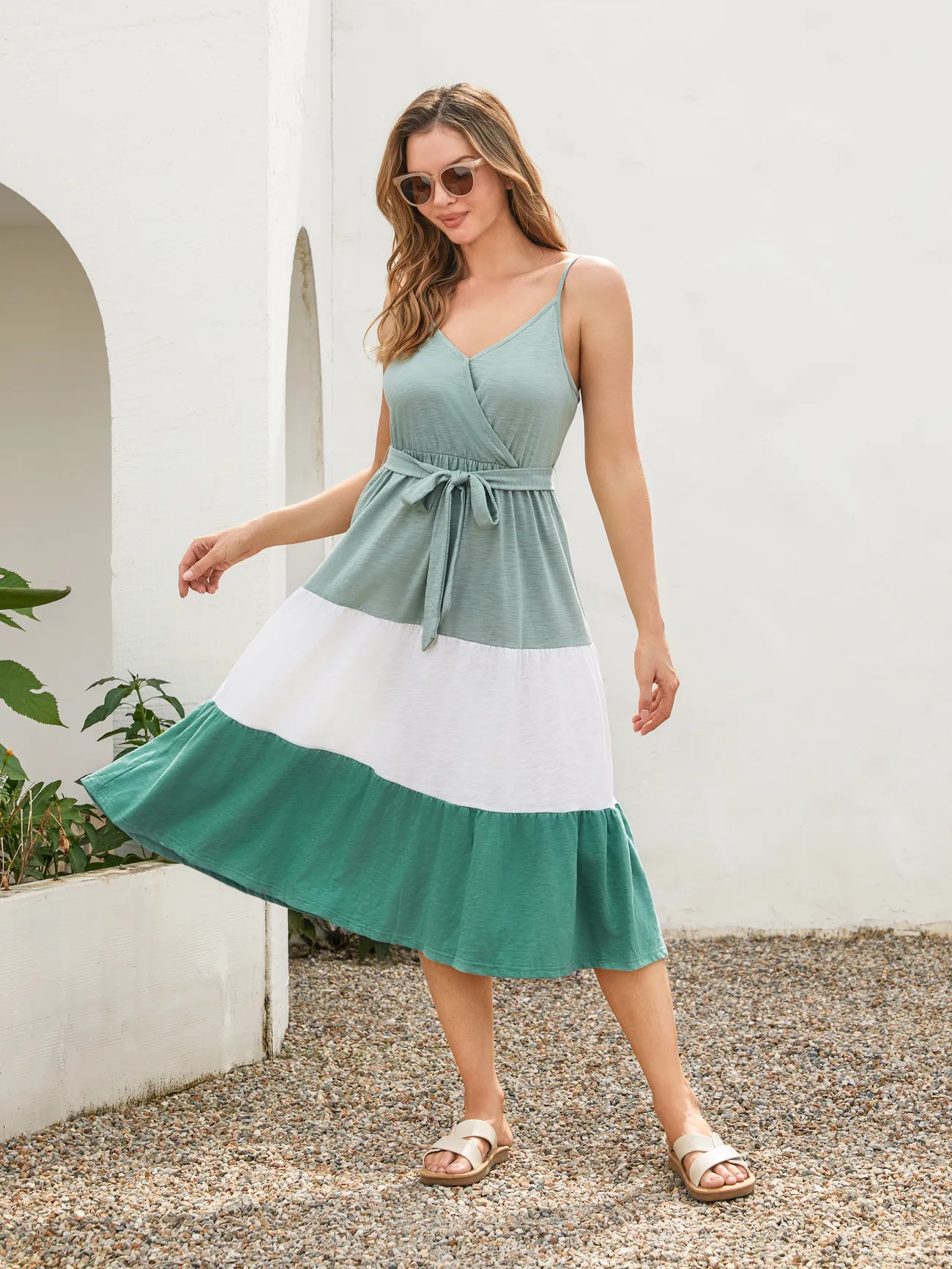 Family Matching Sets Color Block Tee and Wrap Front Pleated Dress with Hidden Snap Button
Family Matching Sets Color Block Tee and Wrap Front Pleated Dress with Hidden Snap Button