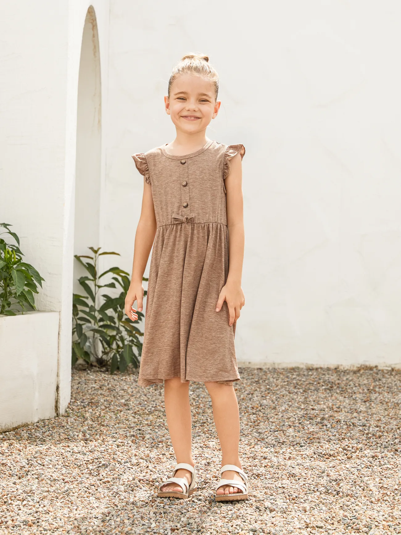 Family Matching Sets Cross-Over Button Front Khaki Dress and Color Block Tee
Family Matching Sets Cross-Over Button Front Khaki Dress and Color Block Tee