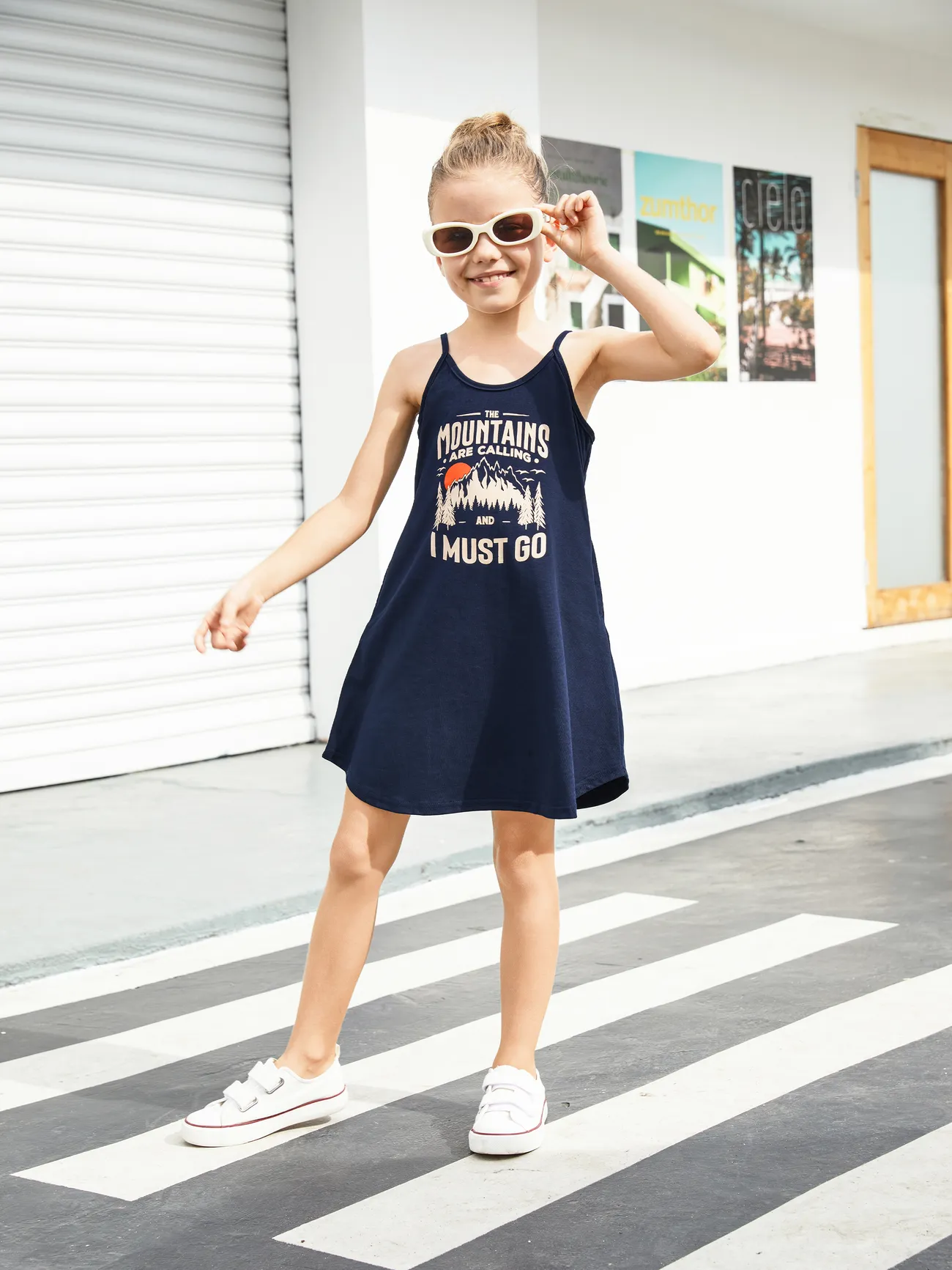 Quick-Dry Family Matching Mountain Graphic Slogan Print Oversize Tee or Flowy Strap Dress with Pockets
Quick-Dry Family Matching Mountain Graphic Slogan Print Oversize Tee or Flowy Strap Dress with Pockets
