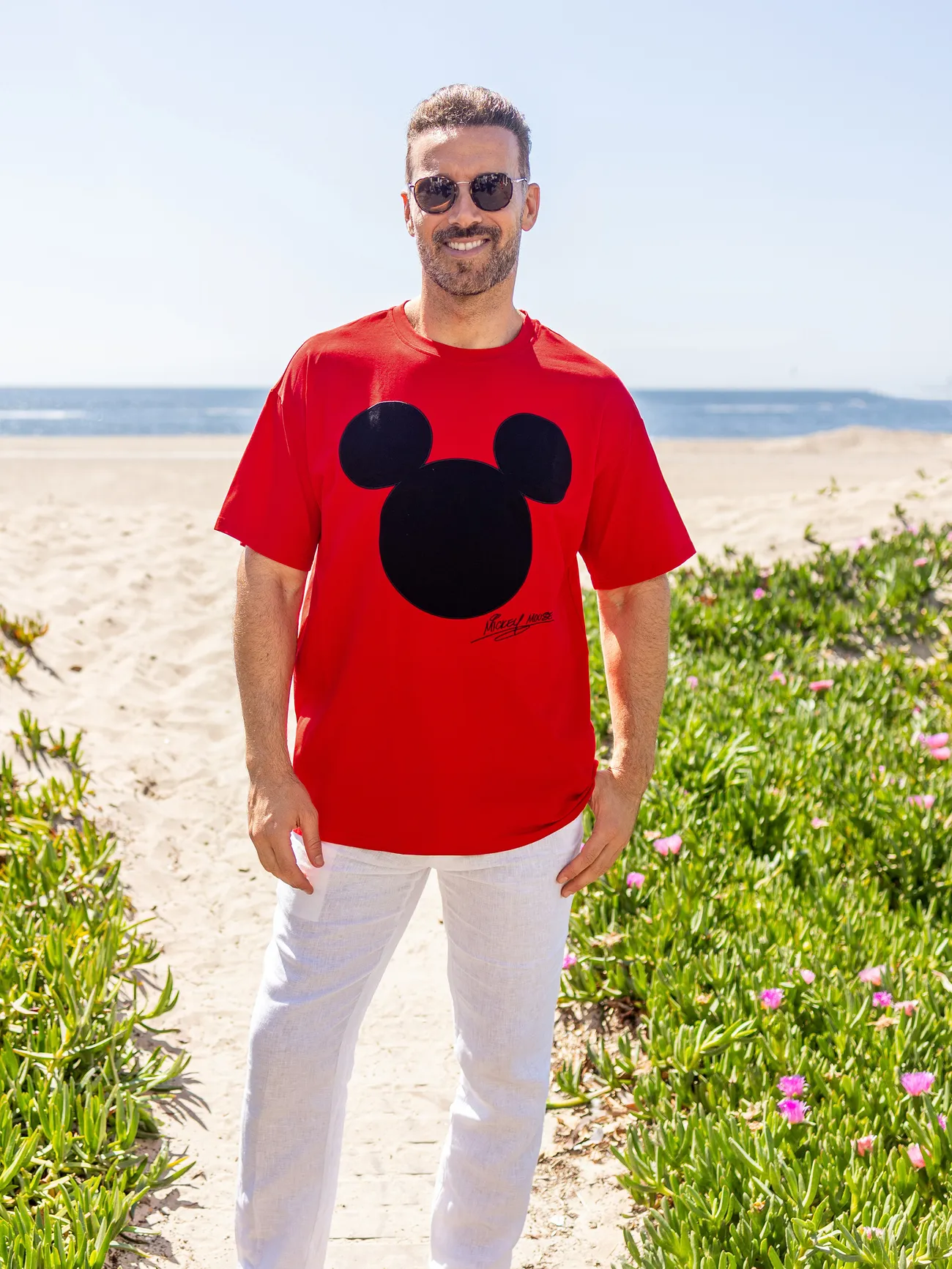 Disney Mickey and Friends Family matching Cotton Minnie Mouse Polka dots Short-sleeve Top And Skirt Set /T-shirt
Disney Mickey and Friends Family matching Cotton Minnie Mouse Polka dots Short-sleeve Top And Skirt Set /T-shirt