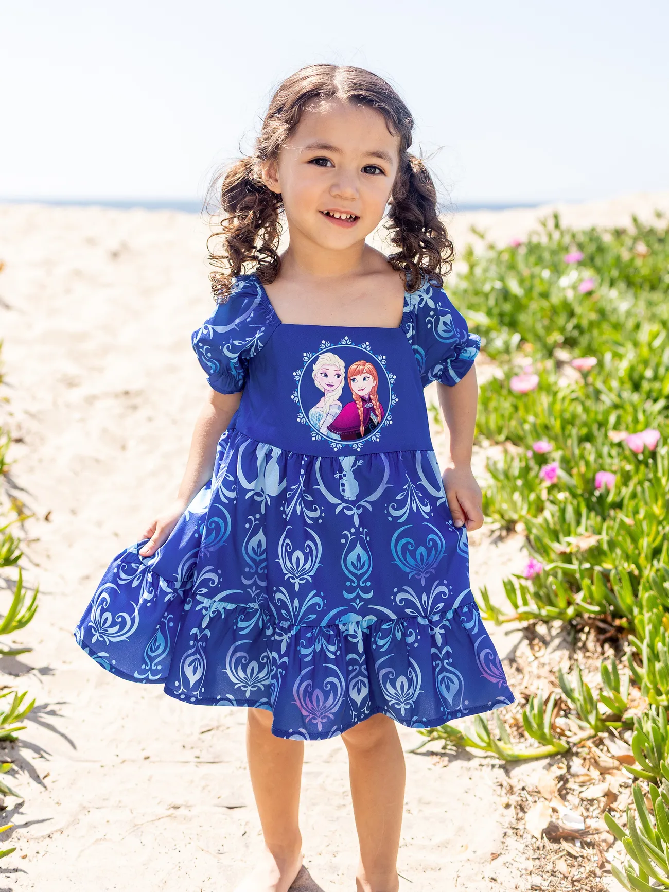 Disney Frozen Family Matching Elsa Anna Olaf Print Puff-sleeve Dress/ Polo Shirt
Disney Frozen Family Matching Elsa Anna Olaf Print Puff-sleeve Dress/ Polo Shirt