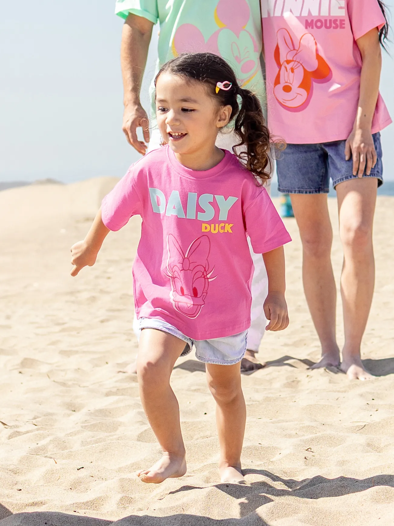 Disney Mickey and Friends Family Matching Cotton Mickey Minnie Print Short-sleeves Top
Disney Mickey and Friends Family Matching Cotton Mickey Minnie Print Short-sleeves Top