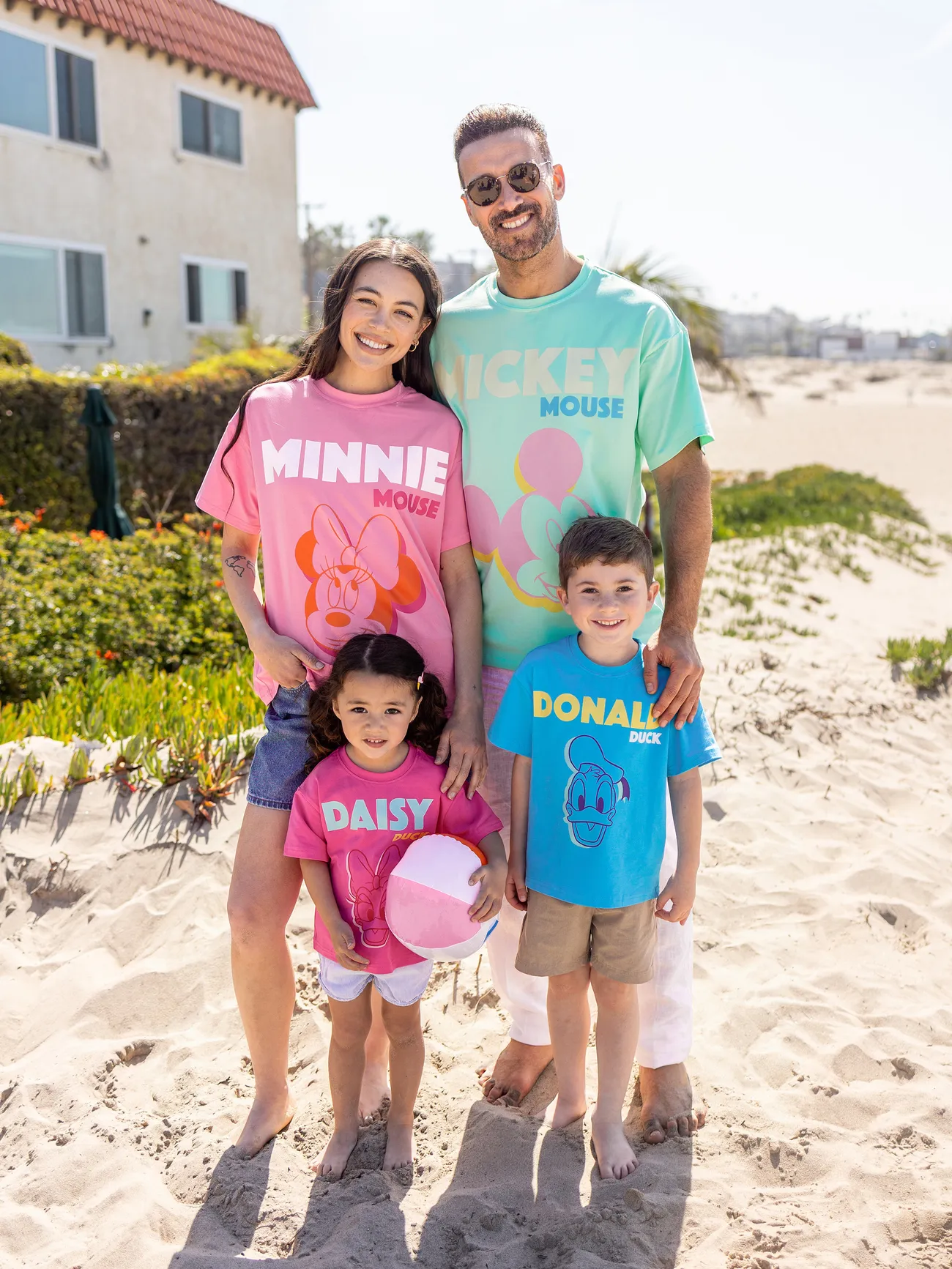 Disney Mickey and Friends Family Matching Cotton Mickey Minnie Print Short-sleeves Top
Disney Mickey and Friends Family Matching Cotton Mickey Minnie Print Short-sleeves Top