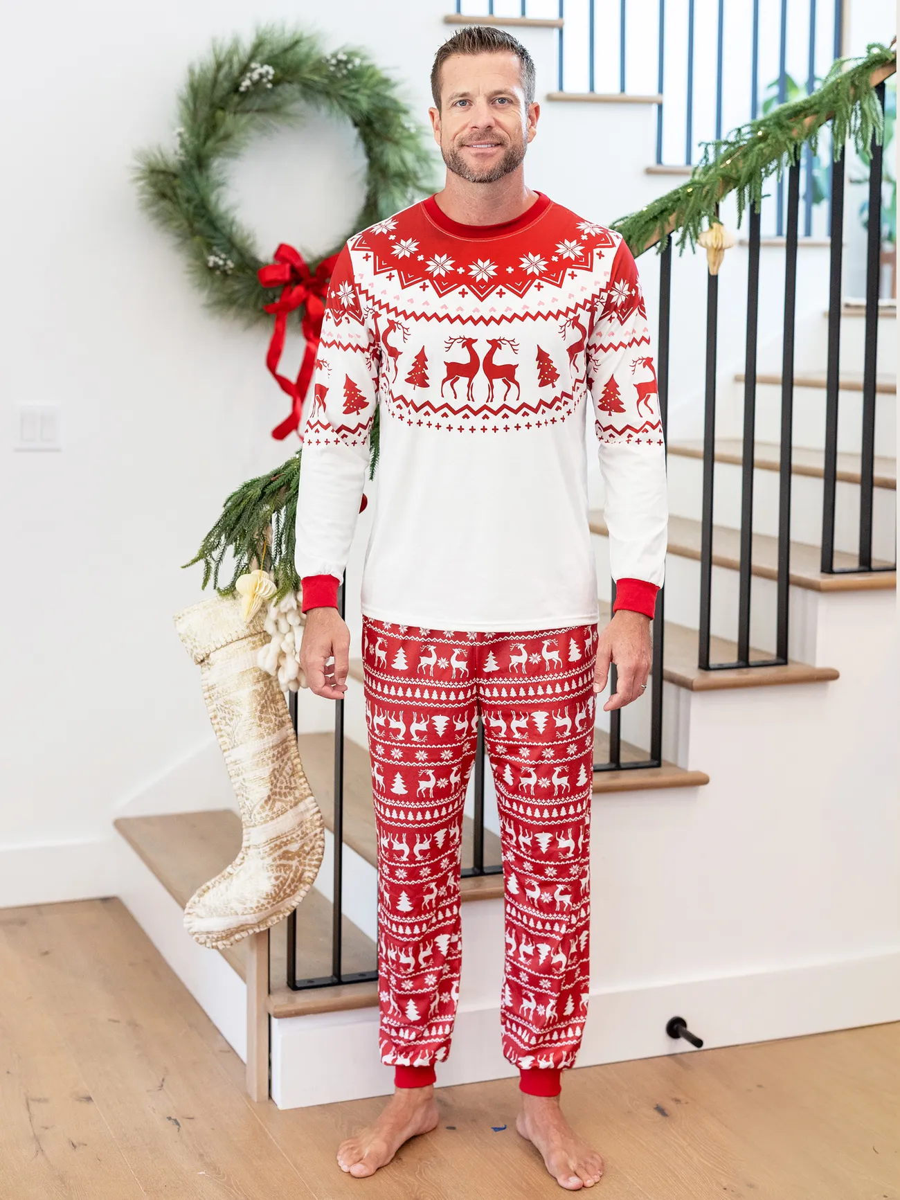 Christmas Reindeer and Snowflake Print Family Matching Pajamas Sets
Christmas Reindeer and Snowflake Print Family Matching Pajamas Sets