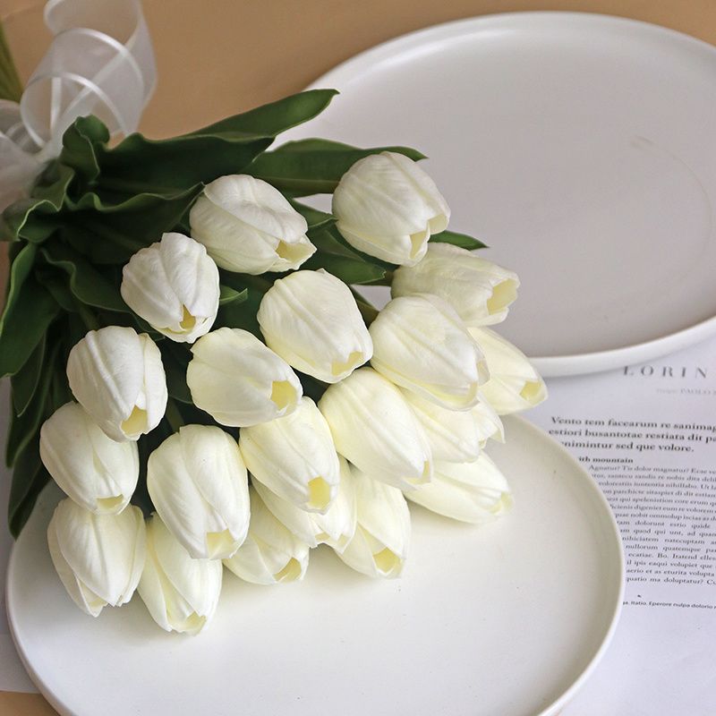 Paquete de 2/paquete de 5 tulipanes flores artificiales pu toque real tulipanes falsos flores para mesa oficina boda comedor decoración del hogar Blanco big image 9