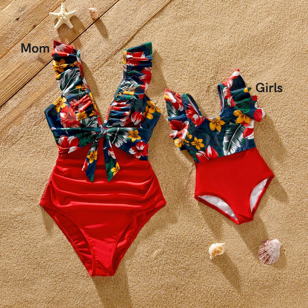 Family Matching Floral Print & Solid Spliced Ruffle Trim One-piece Swimsuit and Swim Trunks Red big image 3