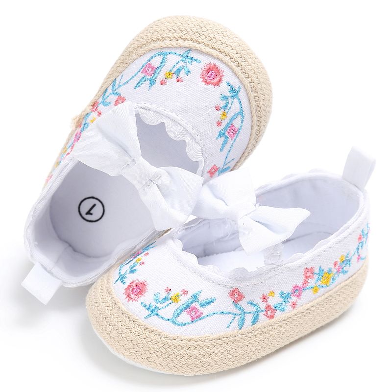Baby / Toddler Bow Decor Floral Embroidered Prewalker Shoes White big image 3