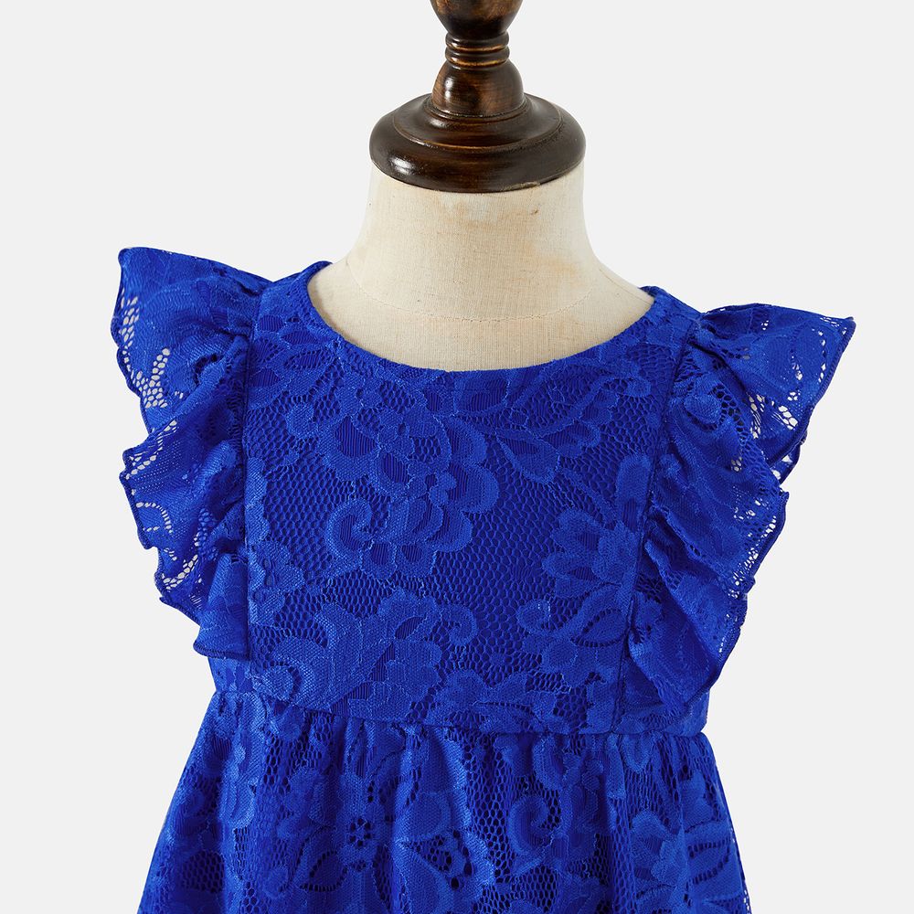 Family Matching Guipure Lace Halter Neck Dresses and Color Block Short-sleeve T-shirts Sets Blue big image 10