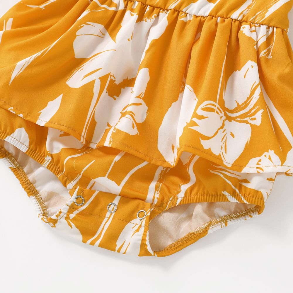 Family Matching Cotton Short-sleeve Colorblock T-shirts and Floral Print Off Shoulder Belted Dresses Sets Yellow big image 4