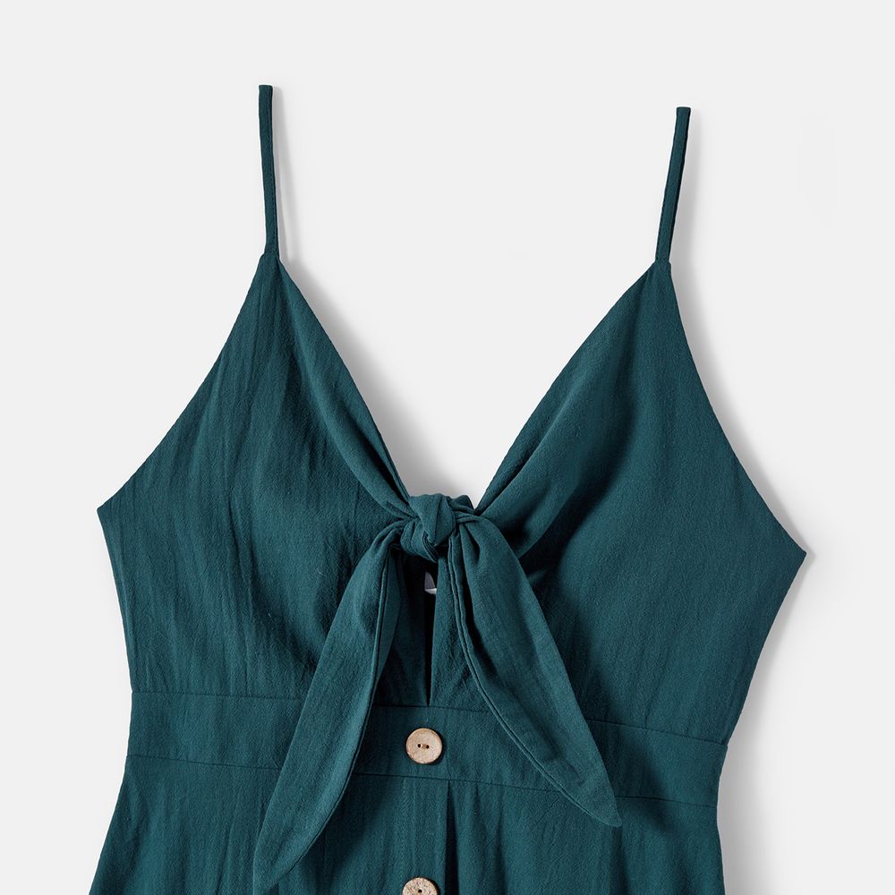 Family Matching Solid Knot Front Cami Dresses and Colorblock Short-sleeve Tee Sets Green* big image 3