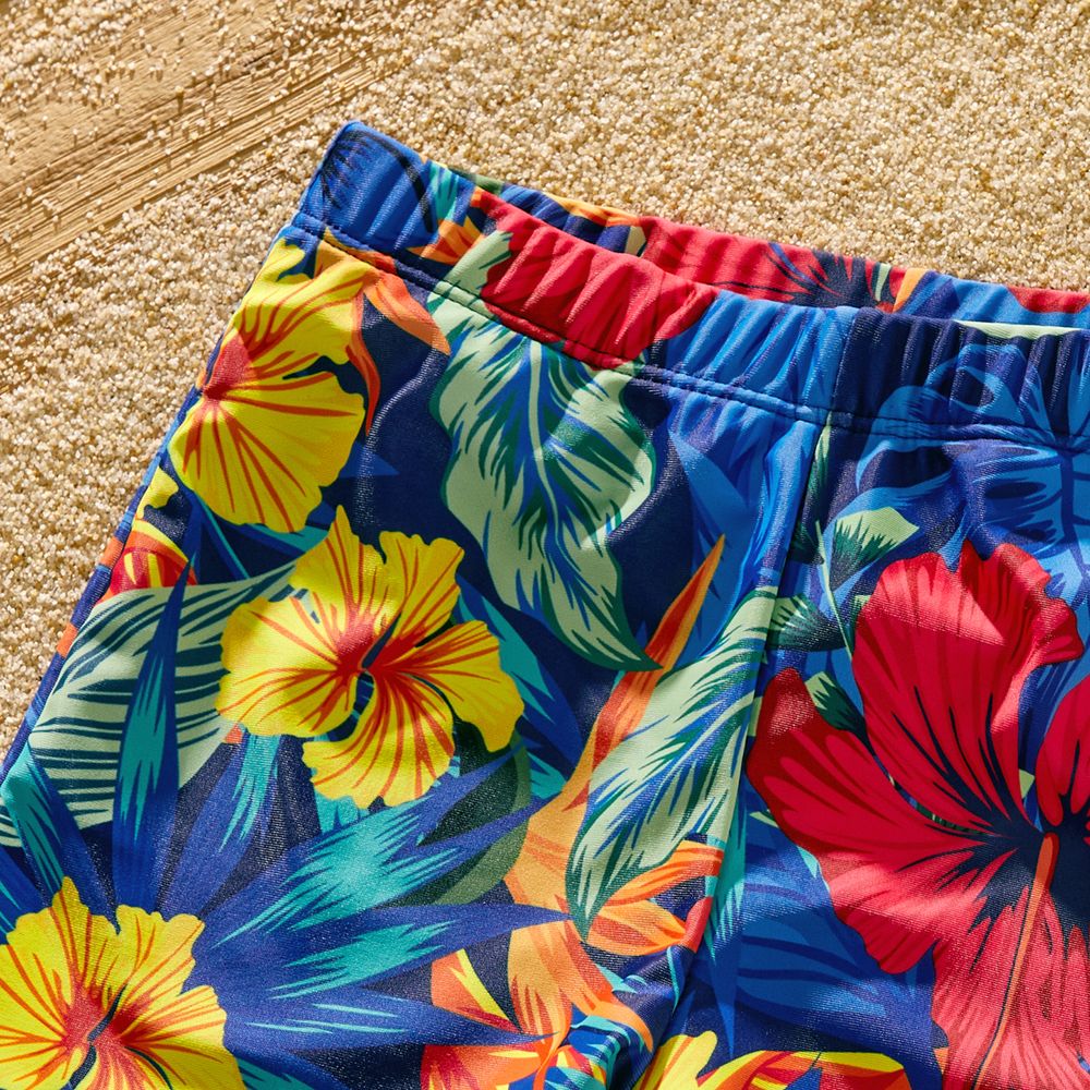 Family Matching Solid Scallop Trim Strappy Two-piece Swimsuit and Allover Floral Print Swim Trunks Shorts ColorBlock big image 13