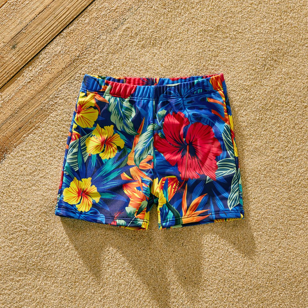 Family Matching Solid Scallop Trim Strappy Two-piece Swimsuit and Allover Floral Print Swim Trunks Shorts ColorBlock big image 12